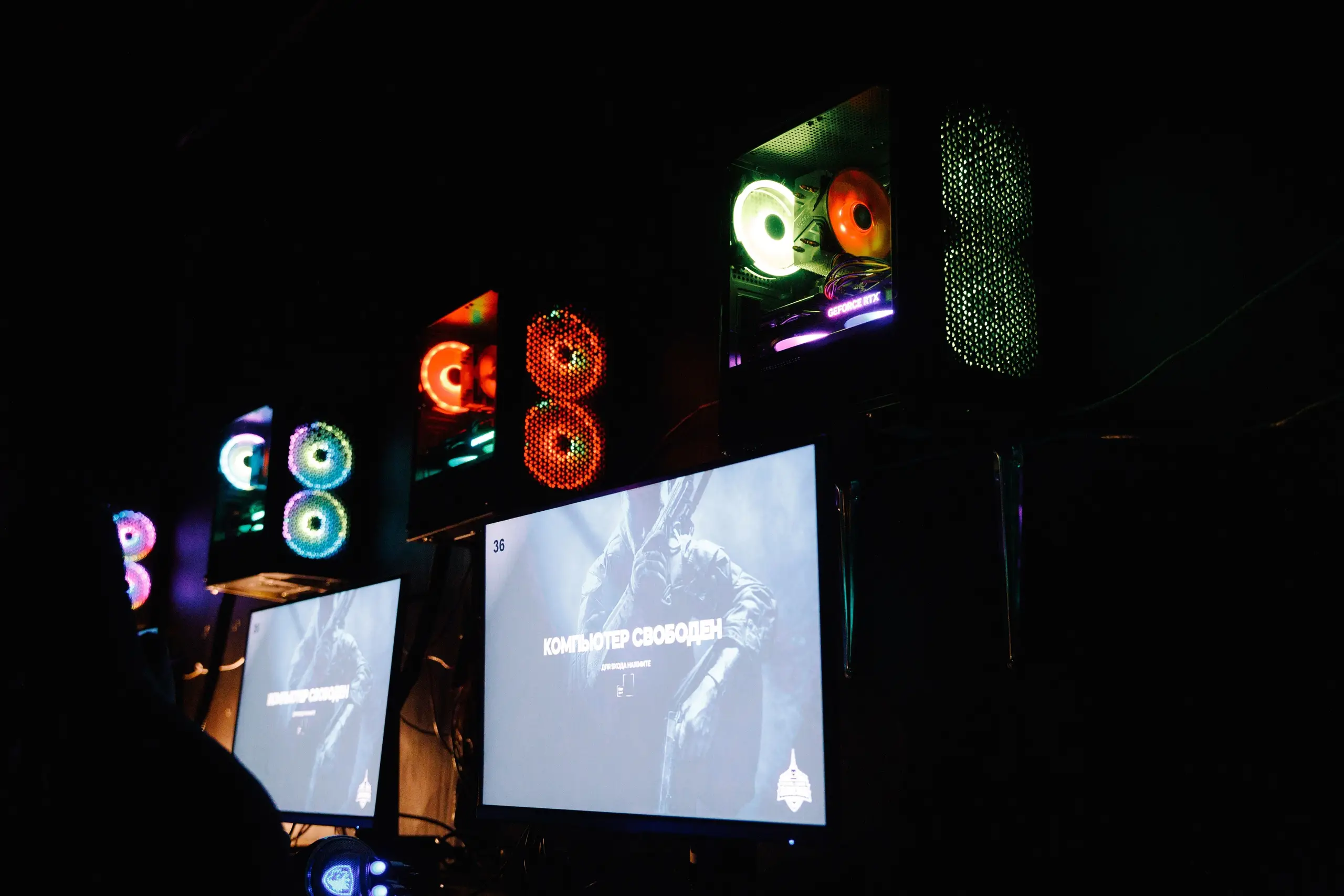 Изображение клуба Центральная Киберспортивная Арена № 6