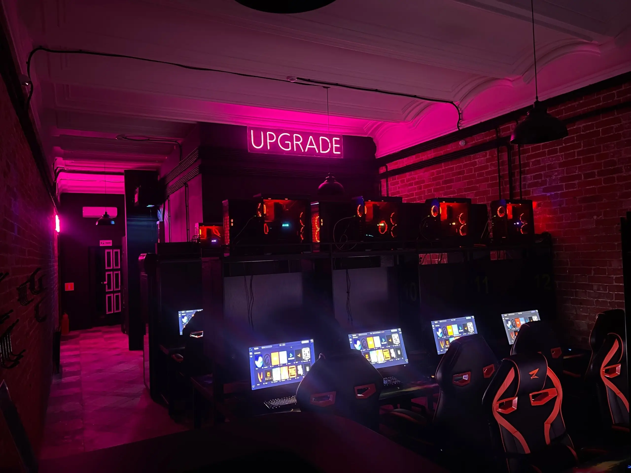 Изображение клуба UPGRADE № 2