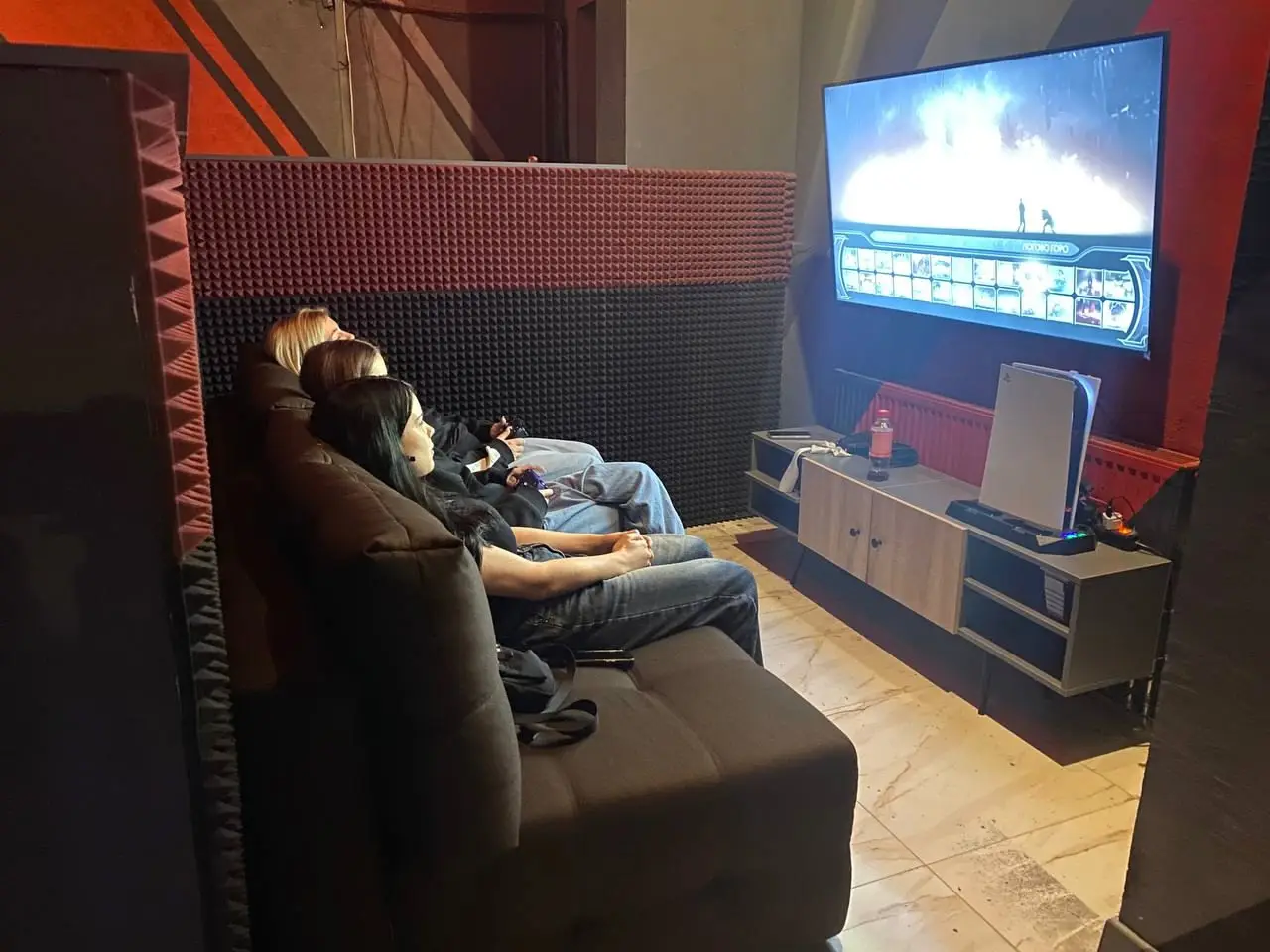 Изображение клуба Golden Guns cyber arena № 5