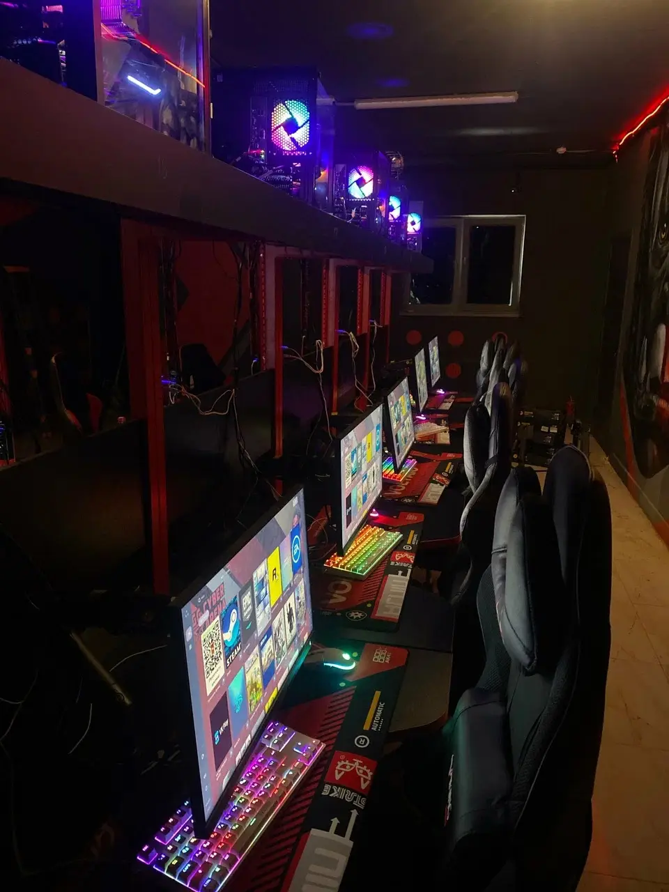 Изображение клуба Golden Guns cyber arena № 6