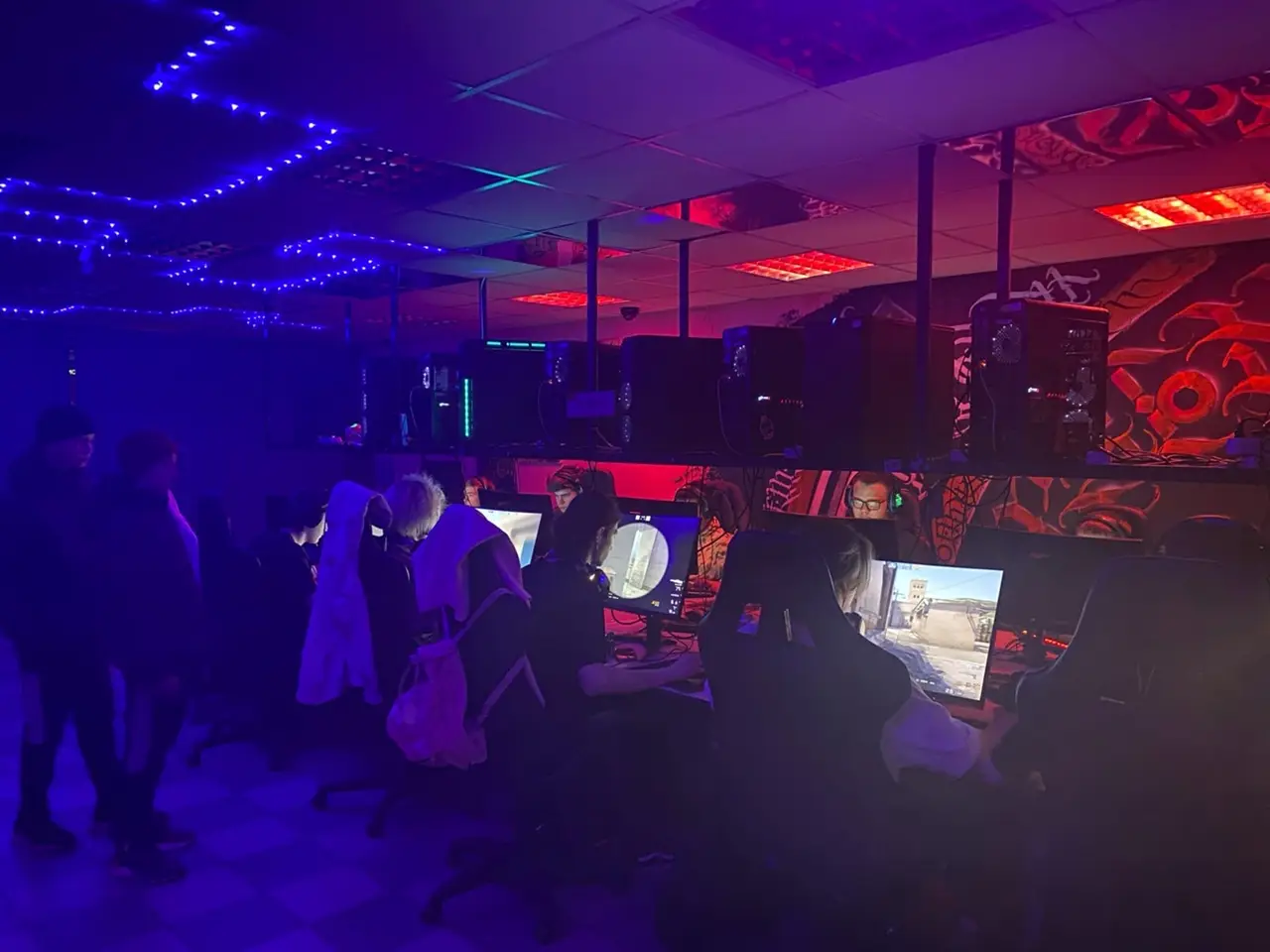 Изображение клуба Under № 5