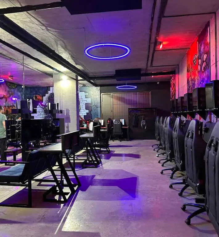 Изображение клуба cyber club controller № 3