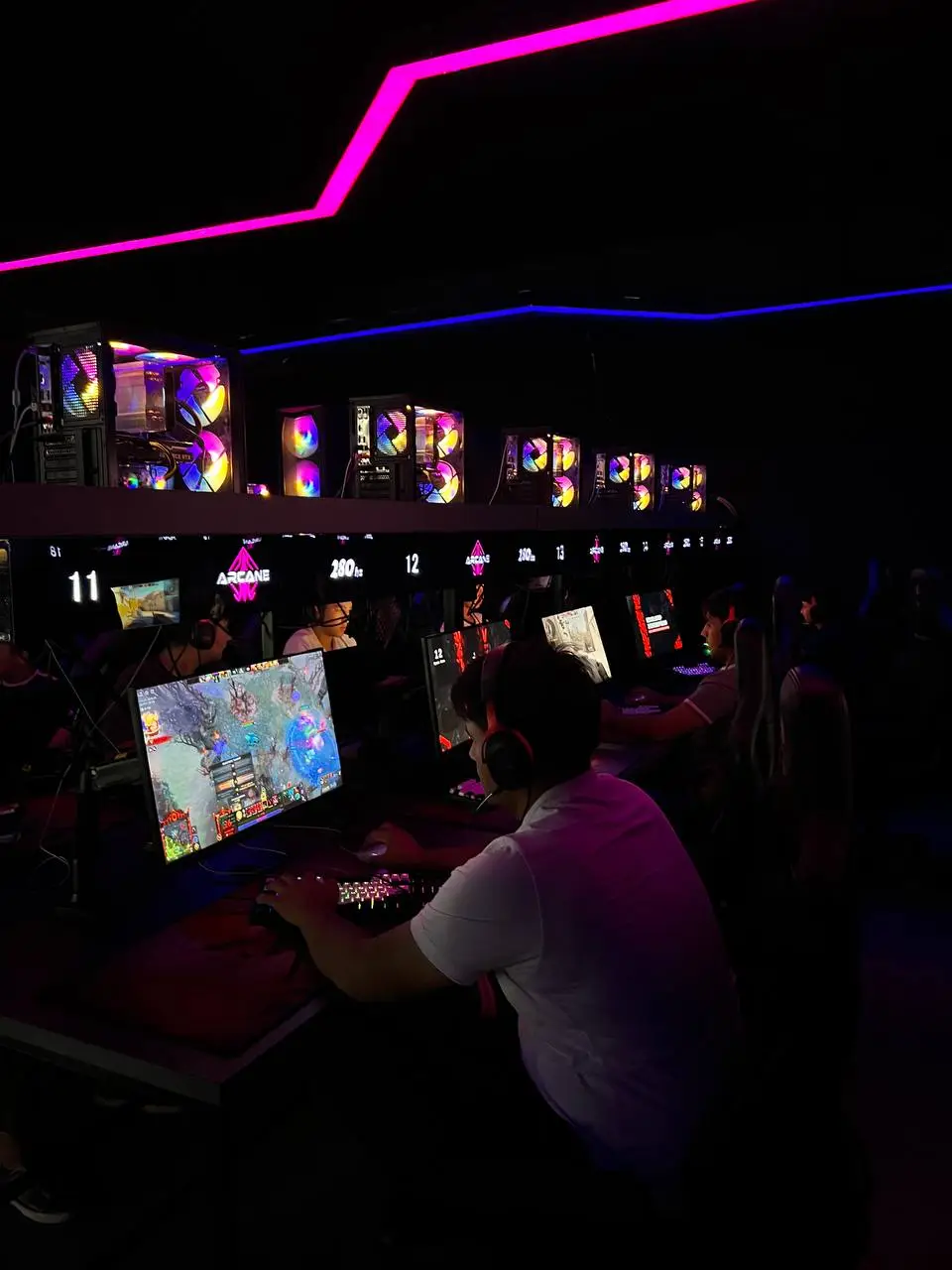 Изображение клуба Arcane № 9