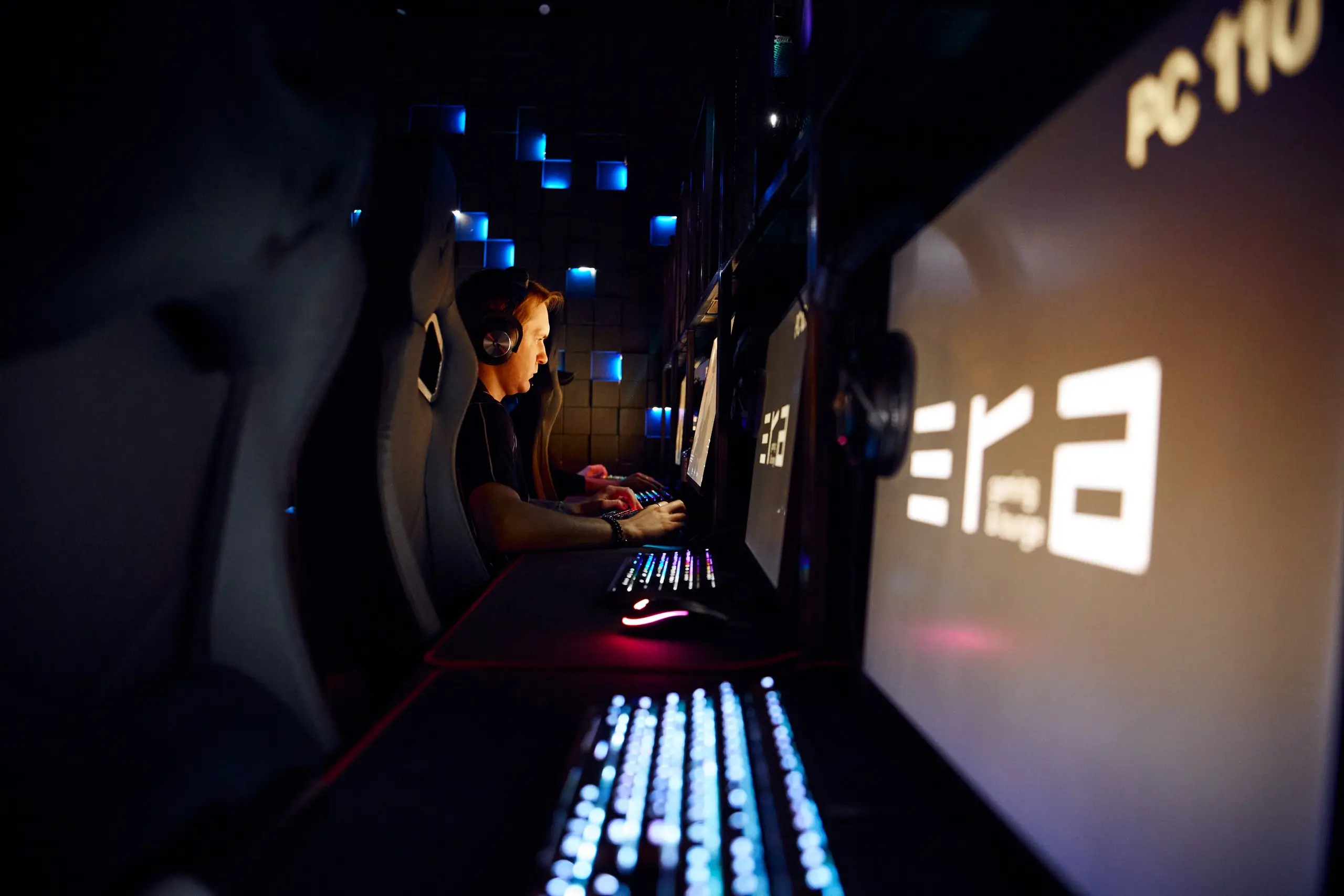 Изображение клуба Эра № 6