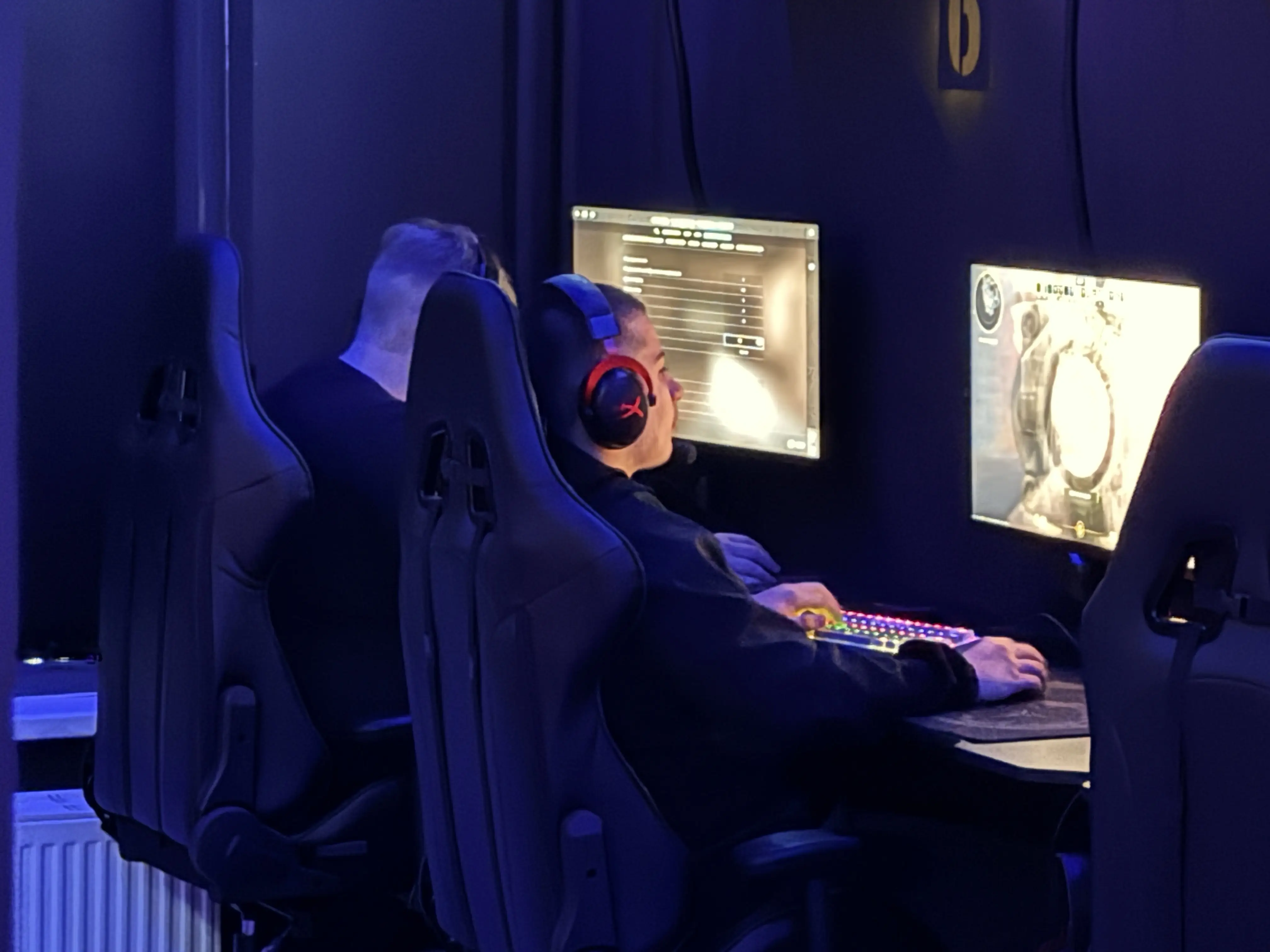 Изображение клуба Cyber lobby № 2