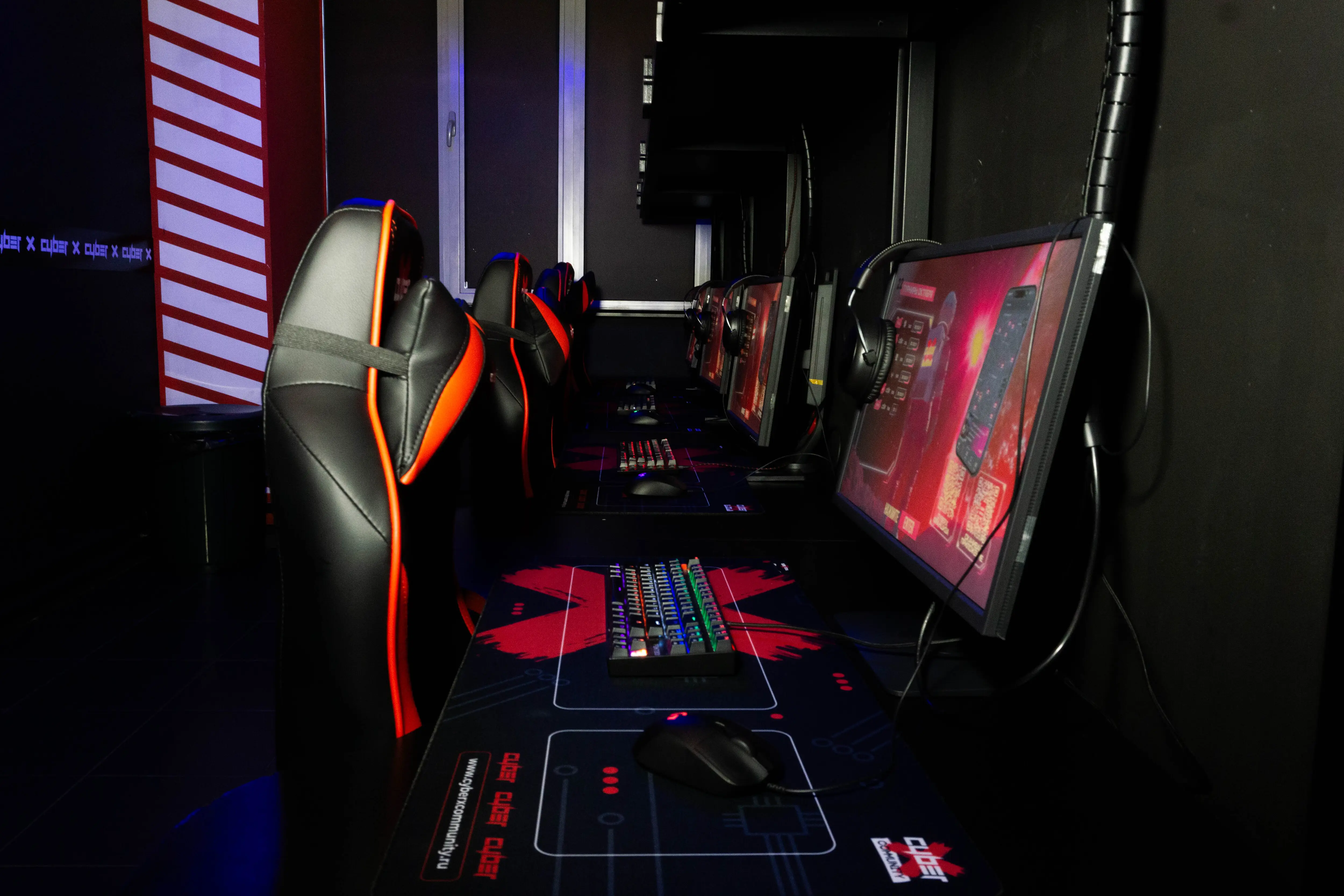 Изображение клуба CyberX Теплый Стан № 10