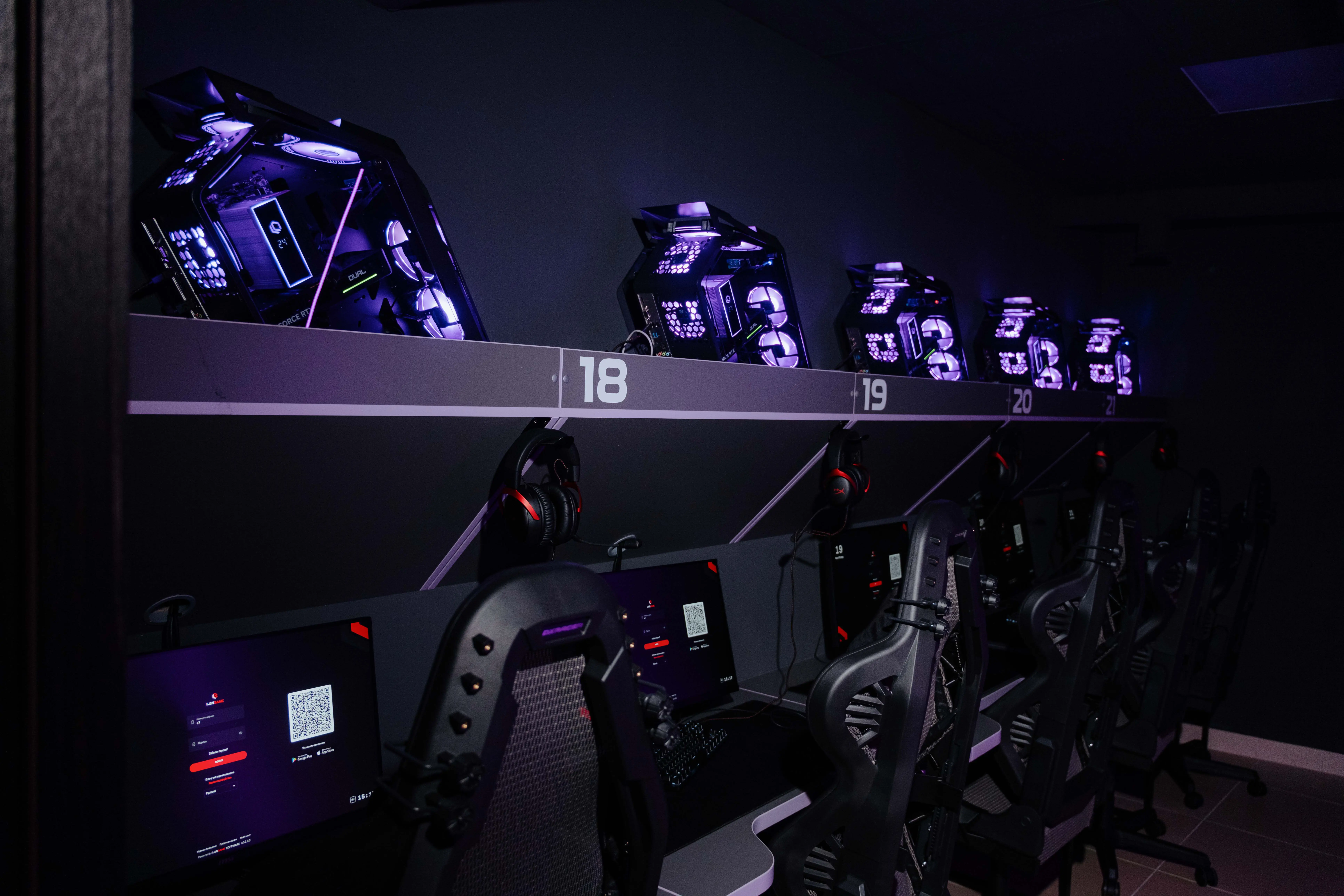 Изображение клуба SUPER FLICK 65 № 6