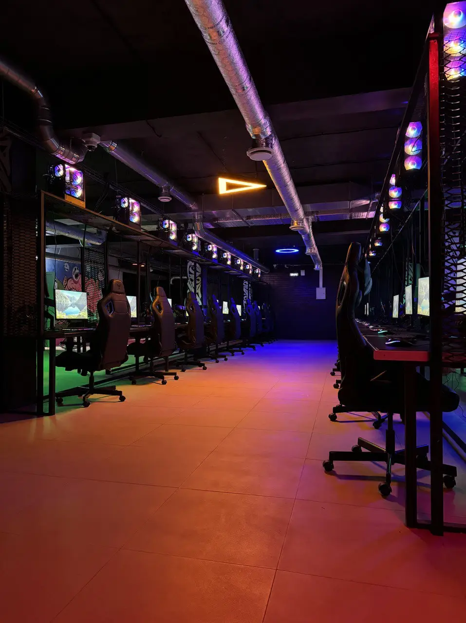 Изображение клуба BASEMENT № 1