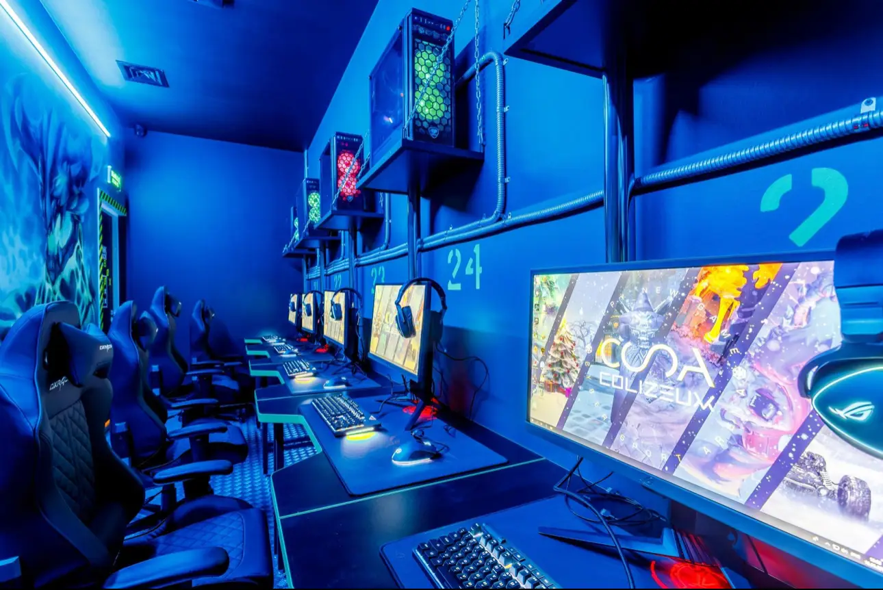 Изображение клуба Colizeum Кировск № 4