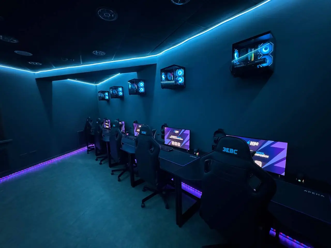 Изображение клуба ЗЕВС № 4