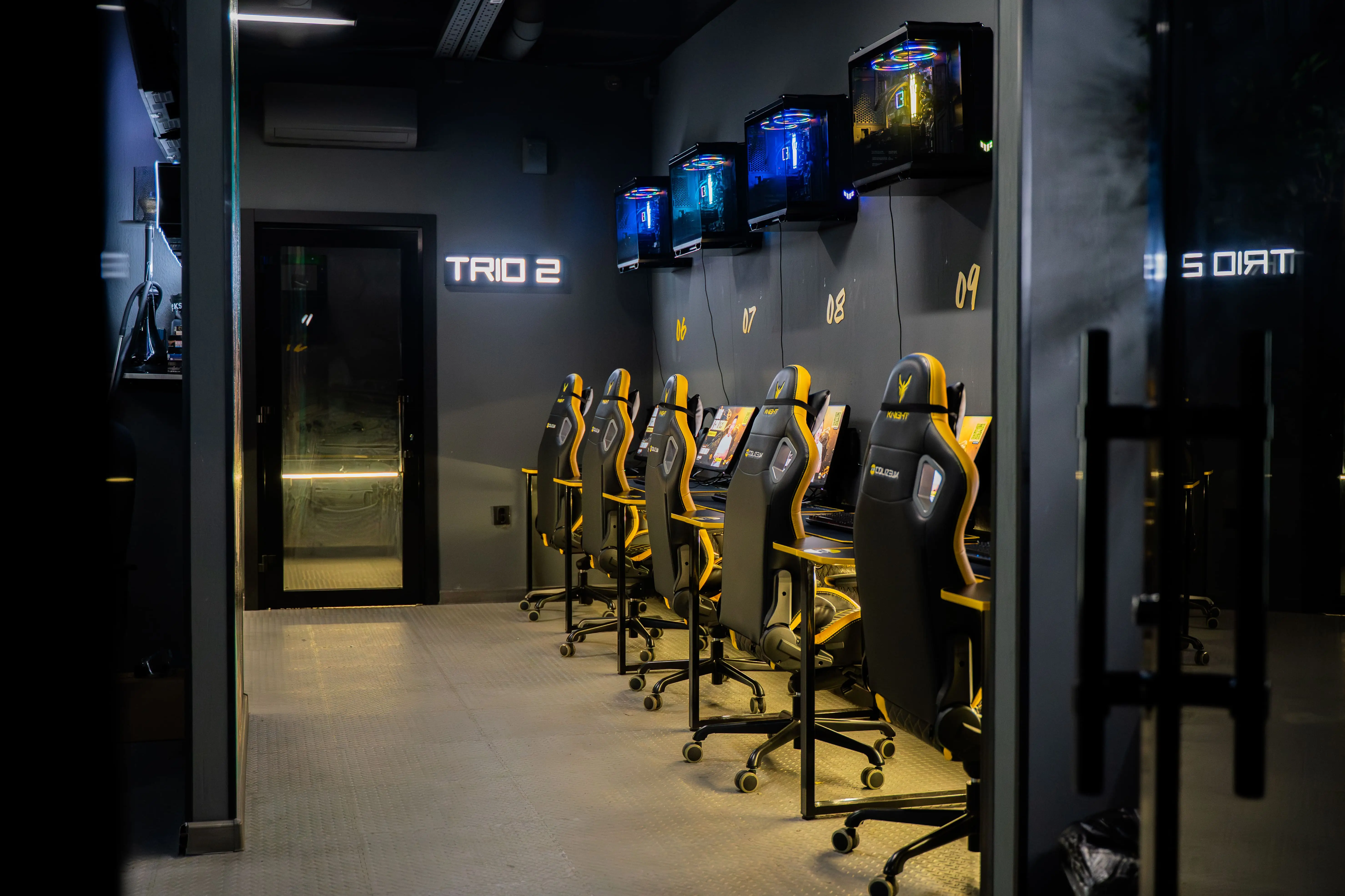 Изображение клуба COLIZEUM Балакиревский № 3