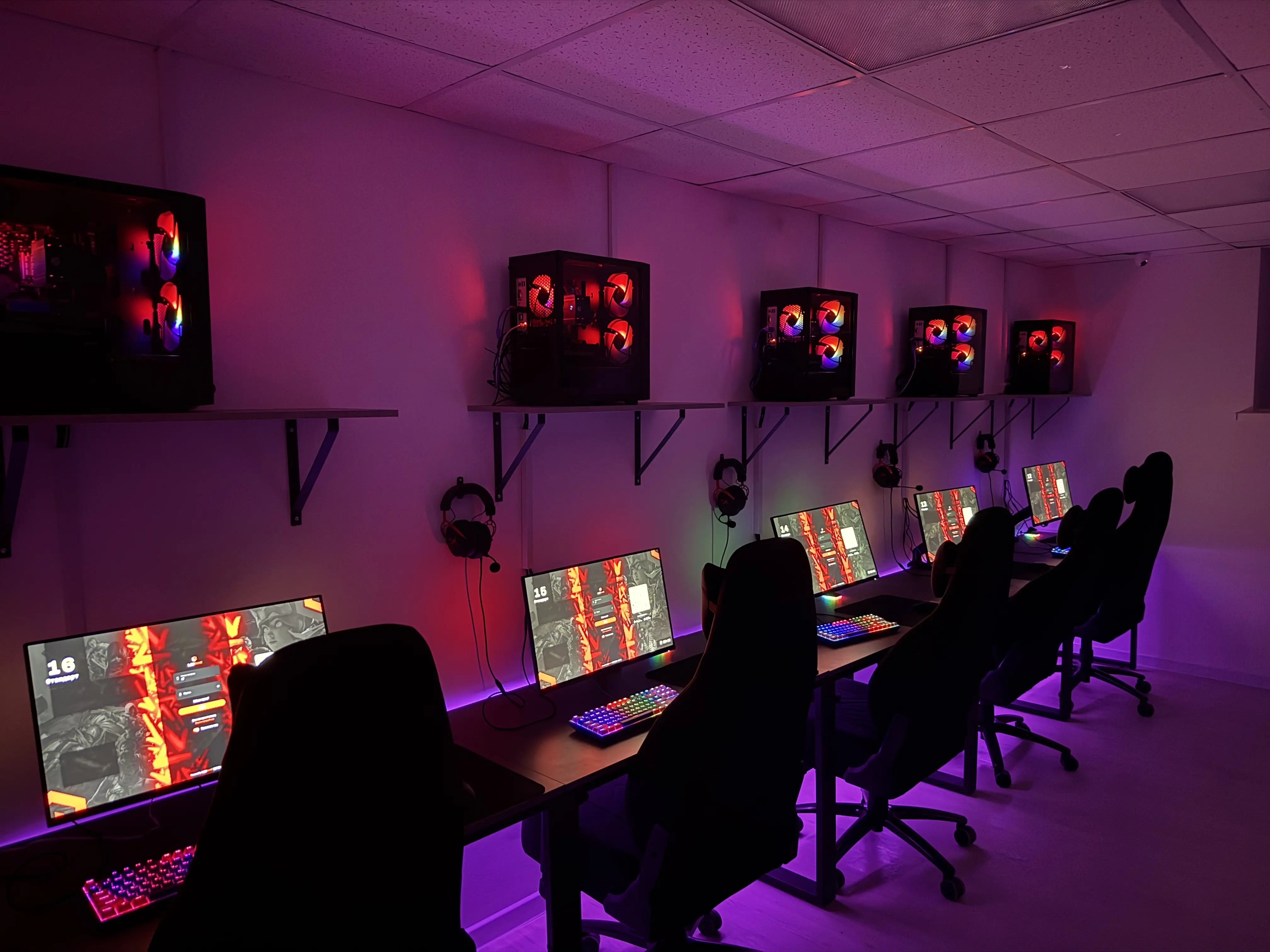 Изображение клуба Танос № 4