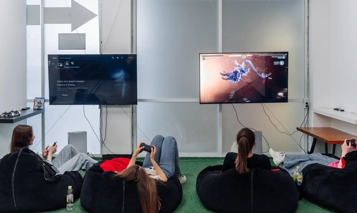 Изображение клуба Другие Миры № 6