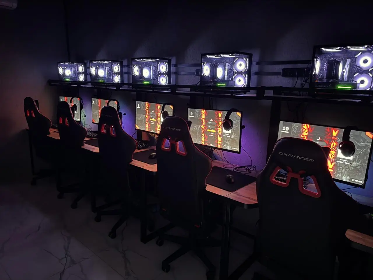 Изображение клуба ENIGMA Cyber Lounge № 4