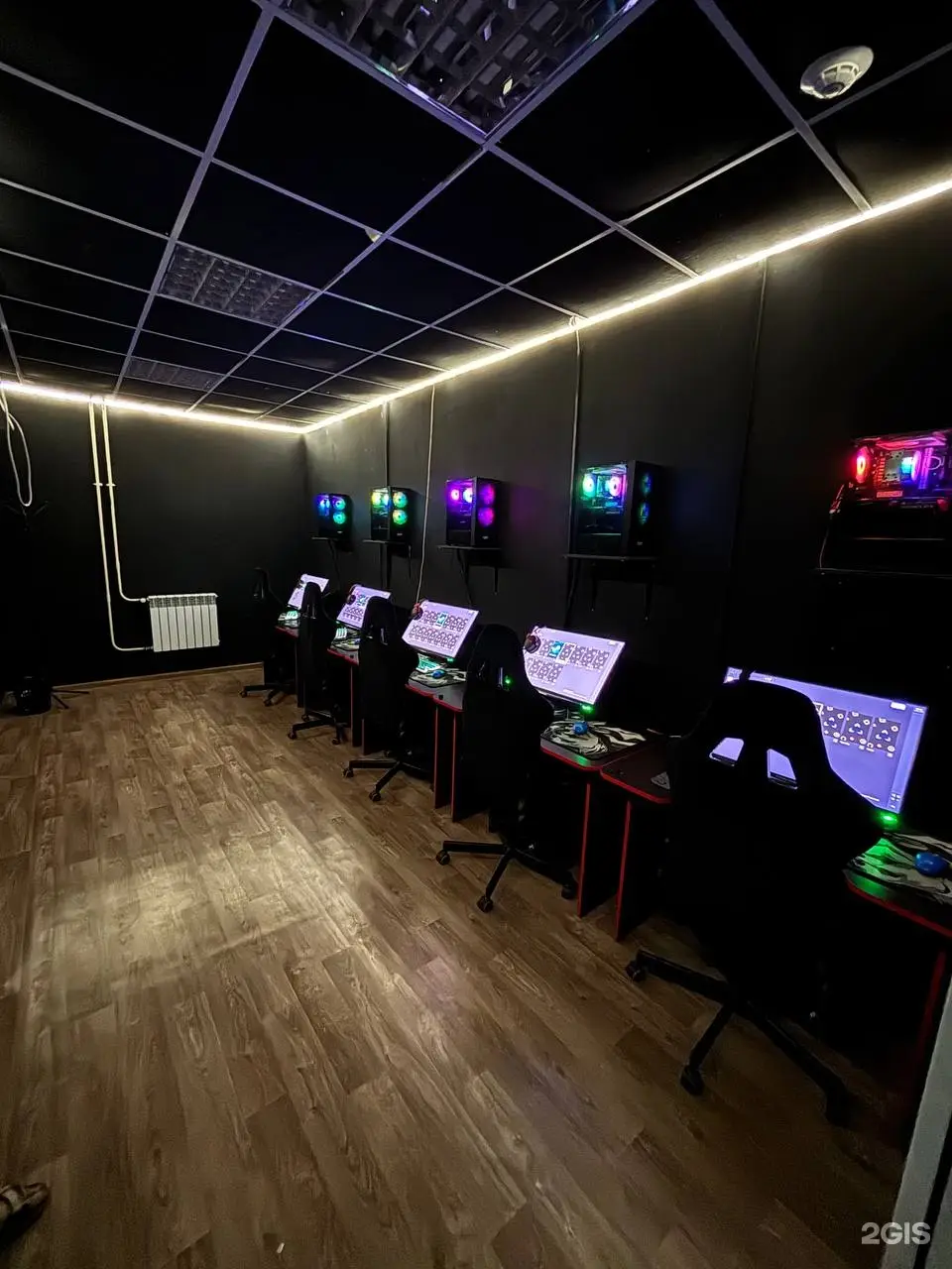 Изображение клуба Cyber empire № 1