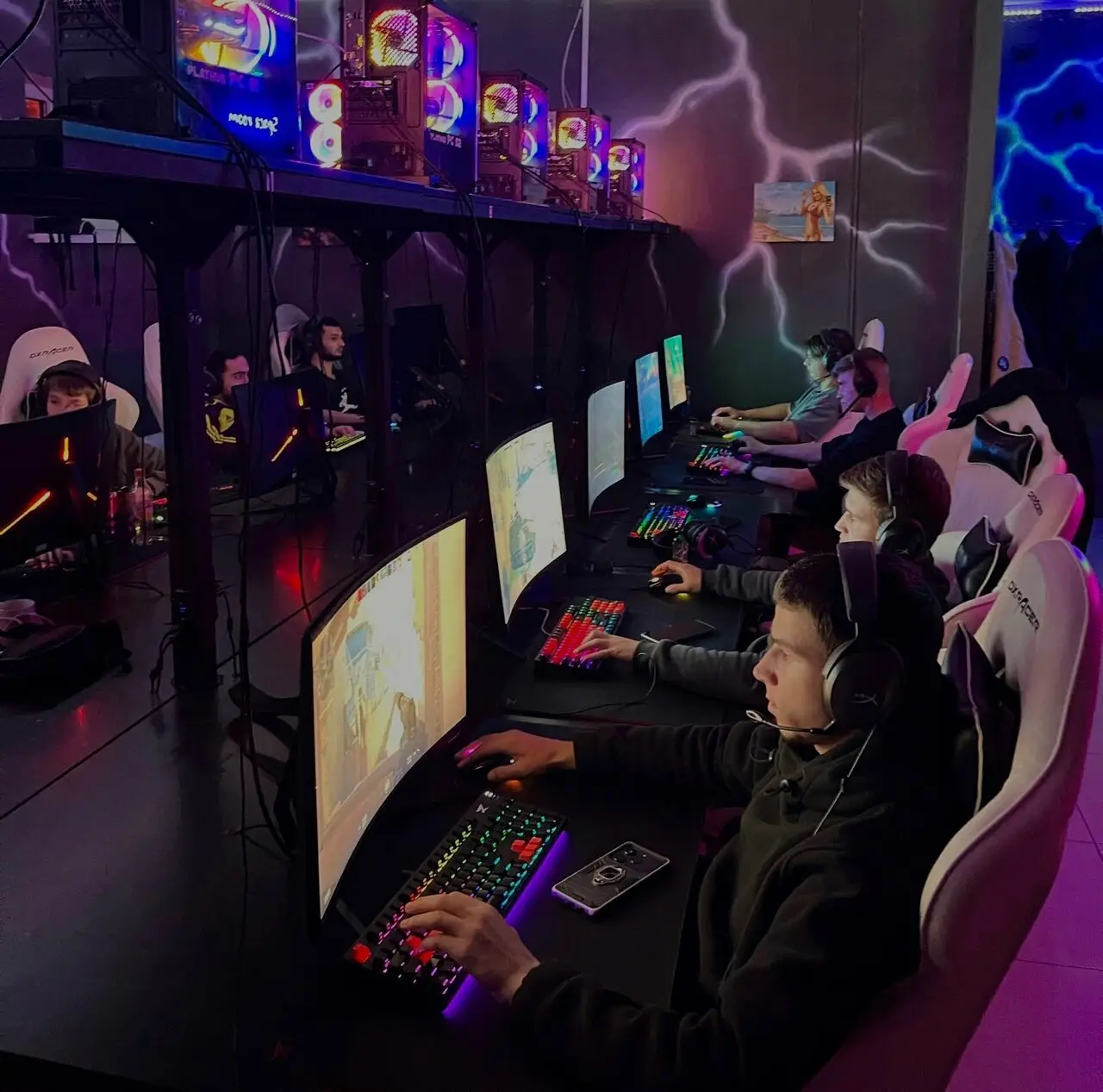 Изображение клуба PlayHub № 1