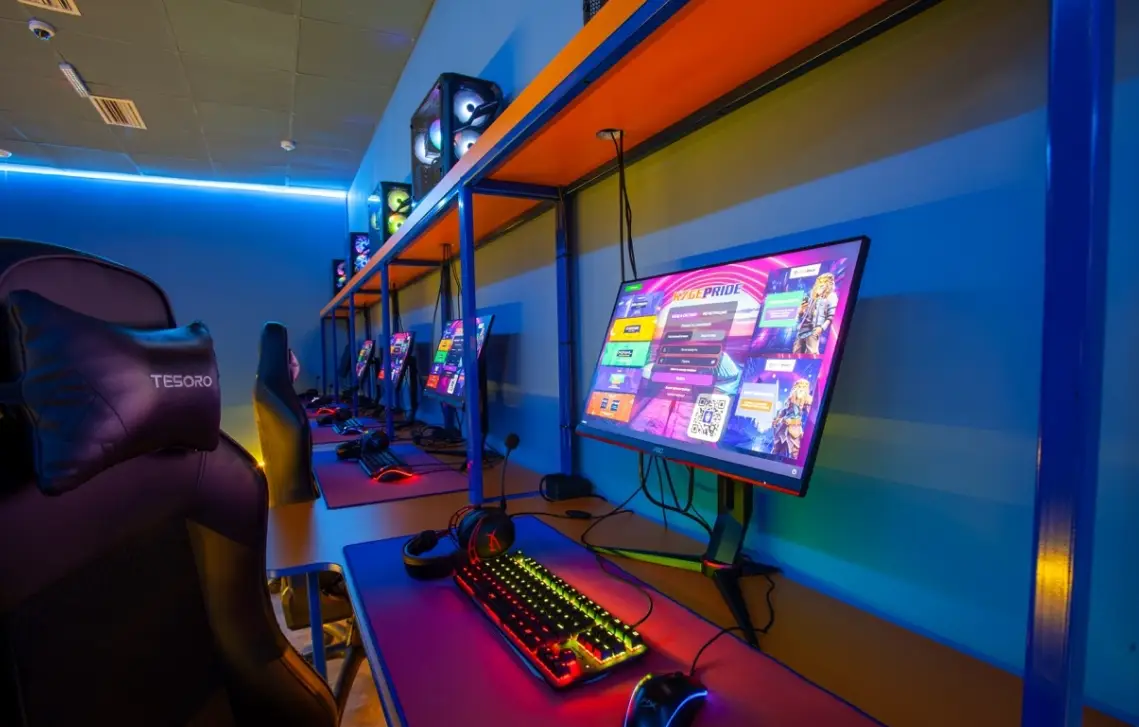 Изображение клуба КиберПрайд № 3