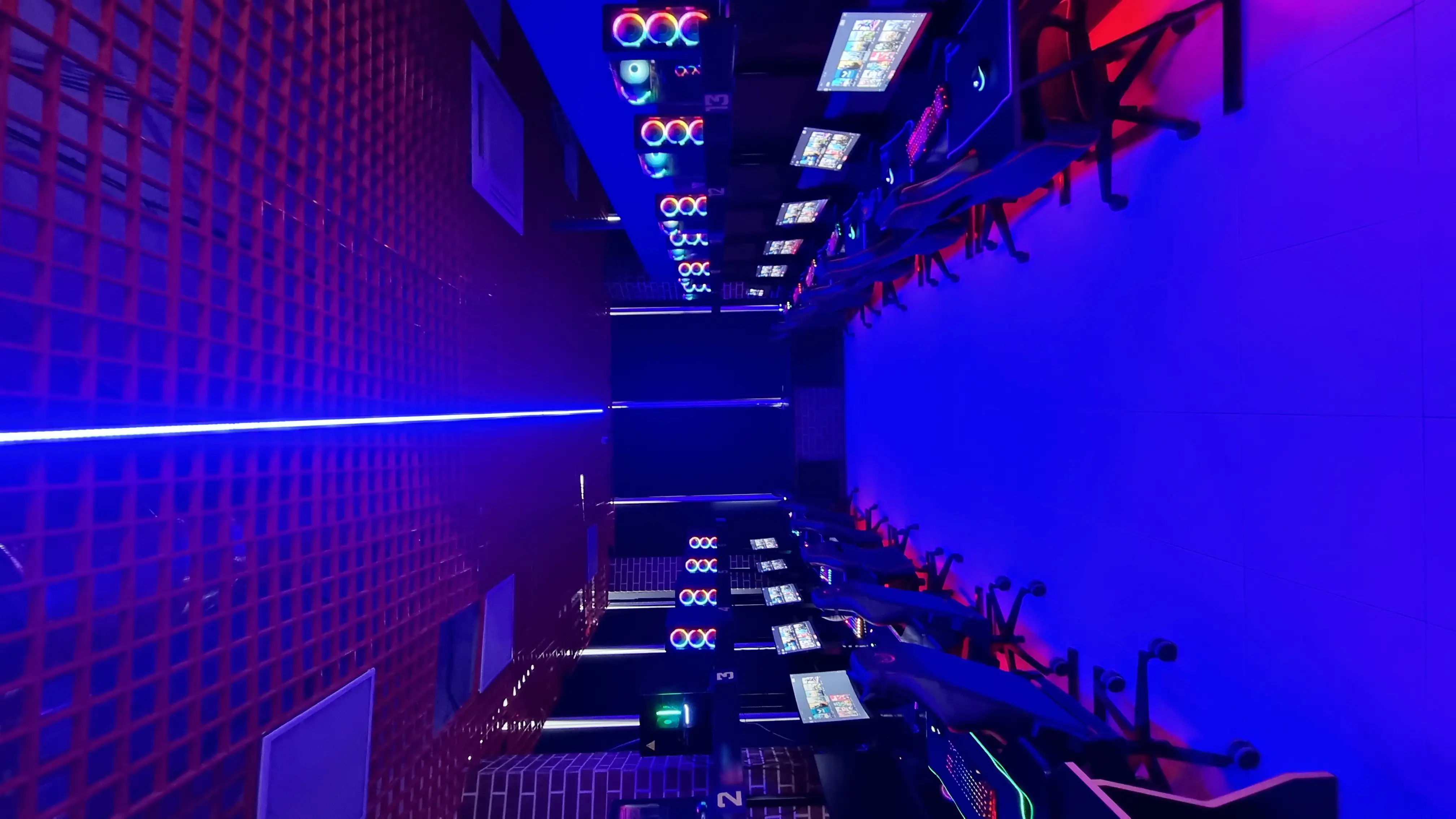 Изображение клуба Pixel Centre № 7