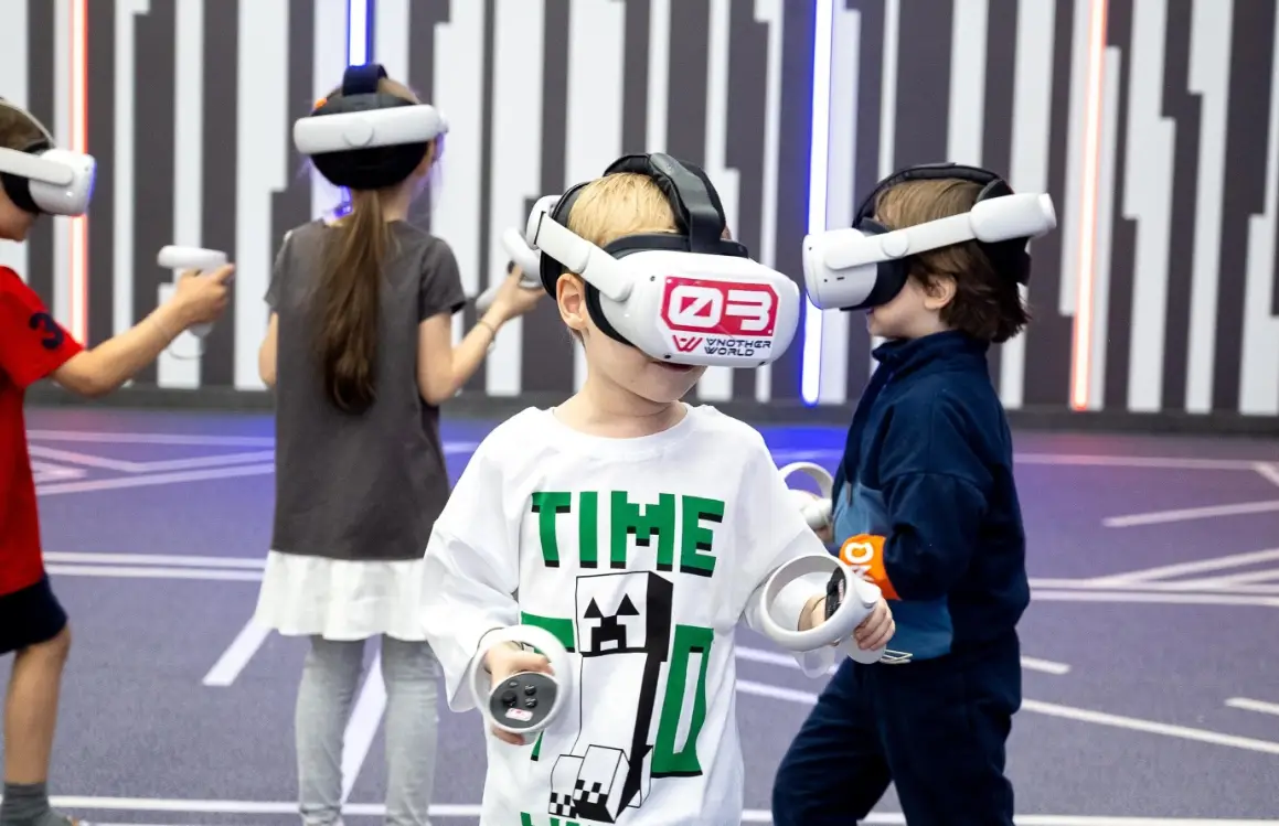 Изображение клуба Другие Миры № 4