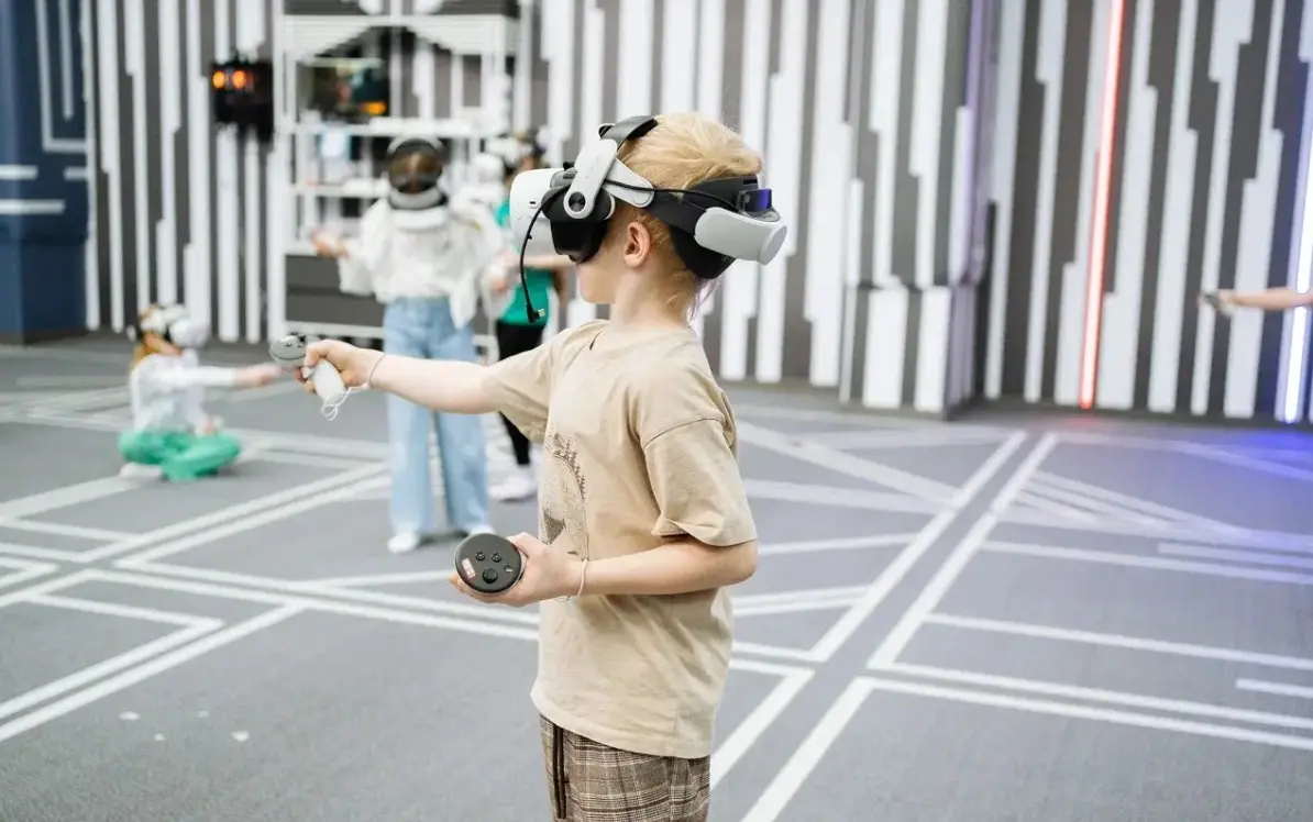 Изображение клуба Другие Миры № 4