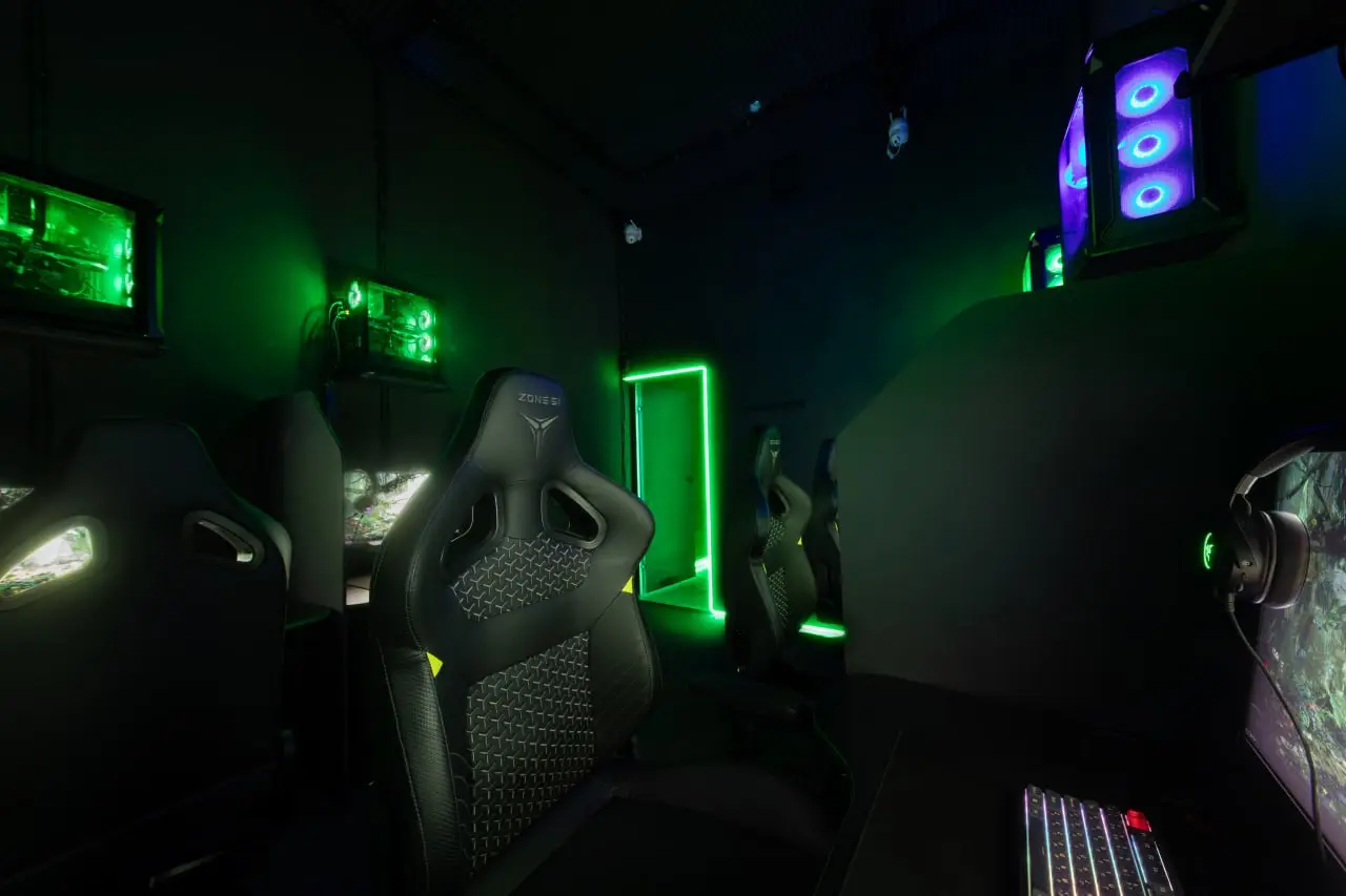 Изображение клуба Jungle. Comp № 9