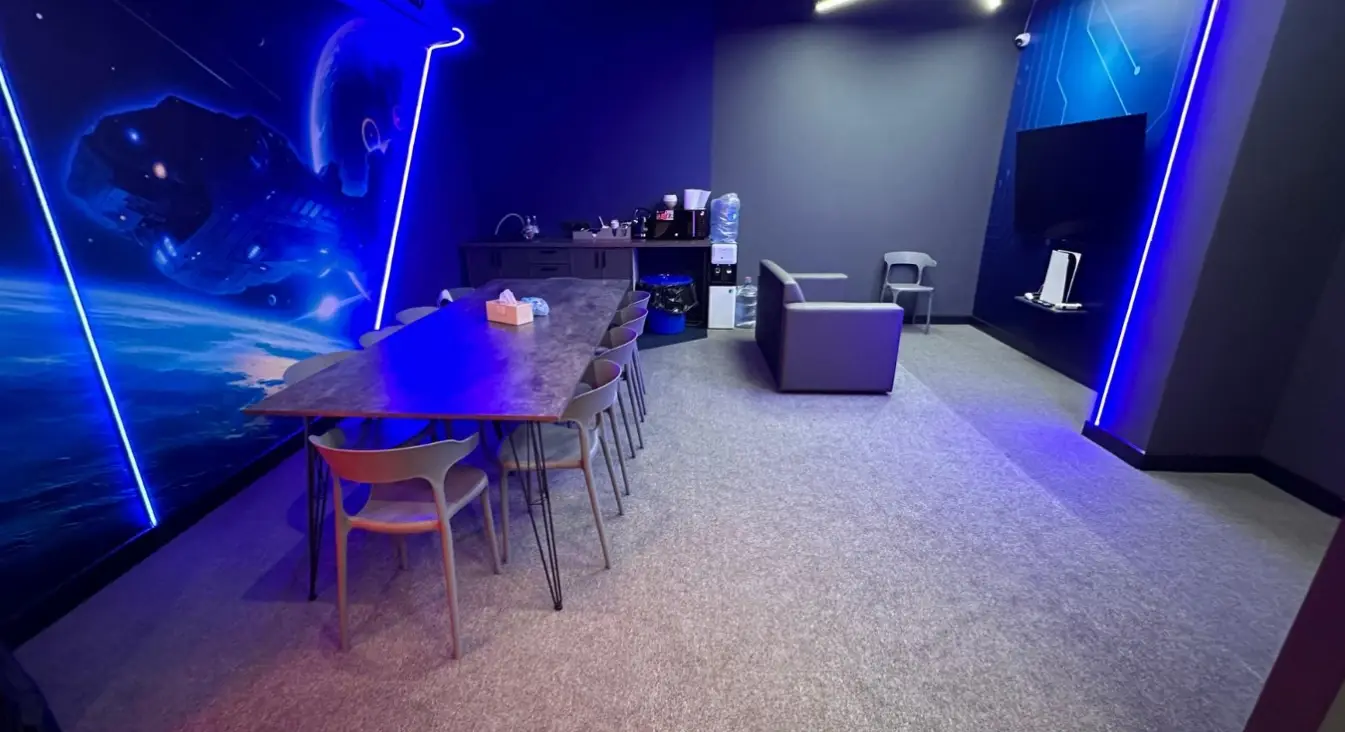 Изображение клуба Другие Миры № 5