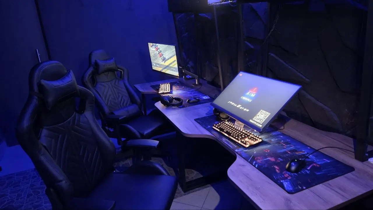 Изображение клуба AIM Бутлерова 35 № 3