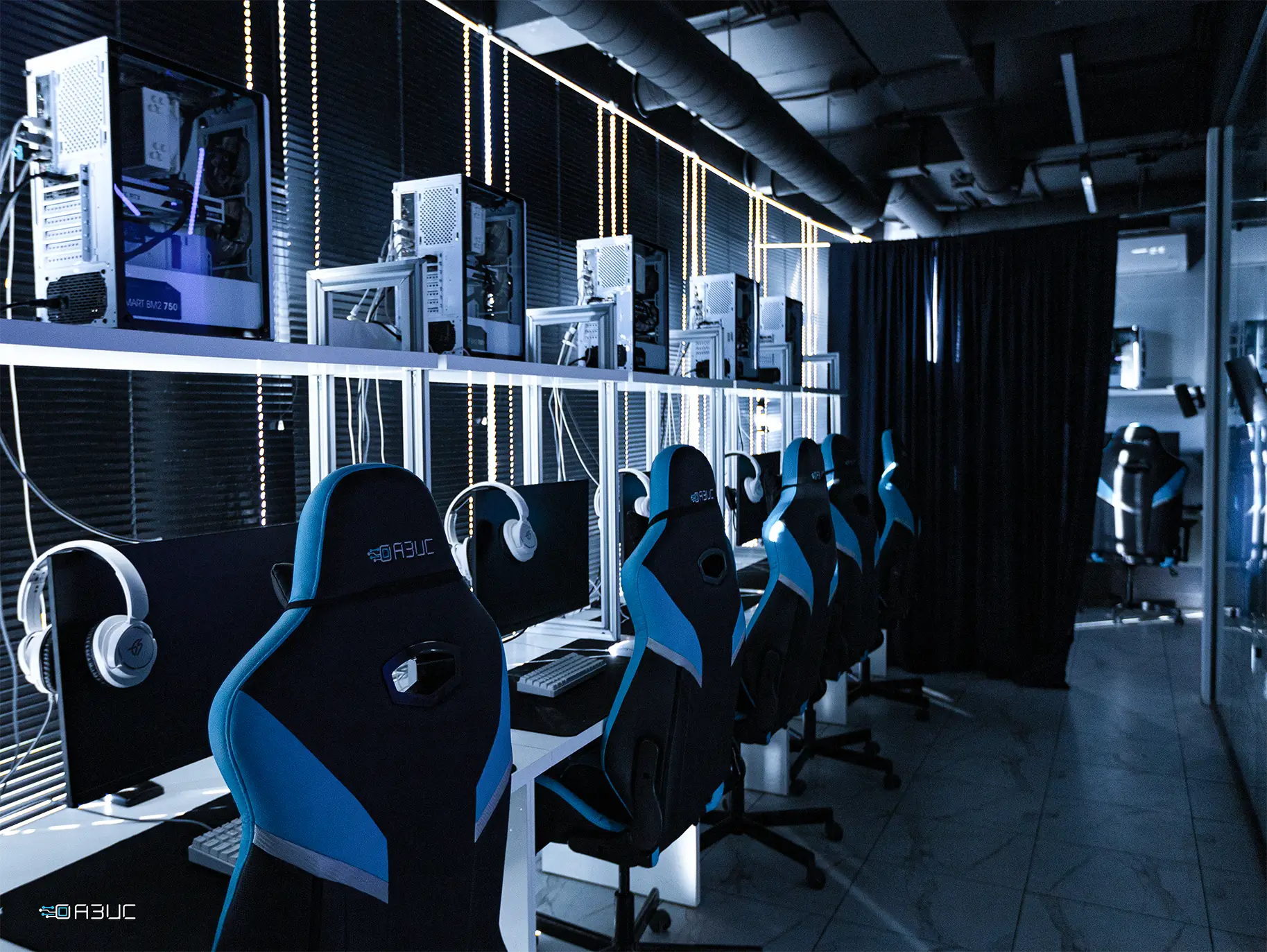 Изображение клуба Оазис № 5