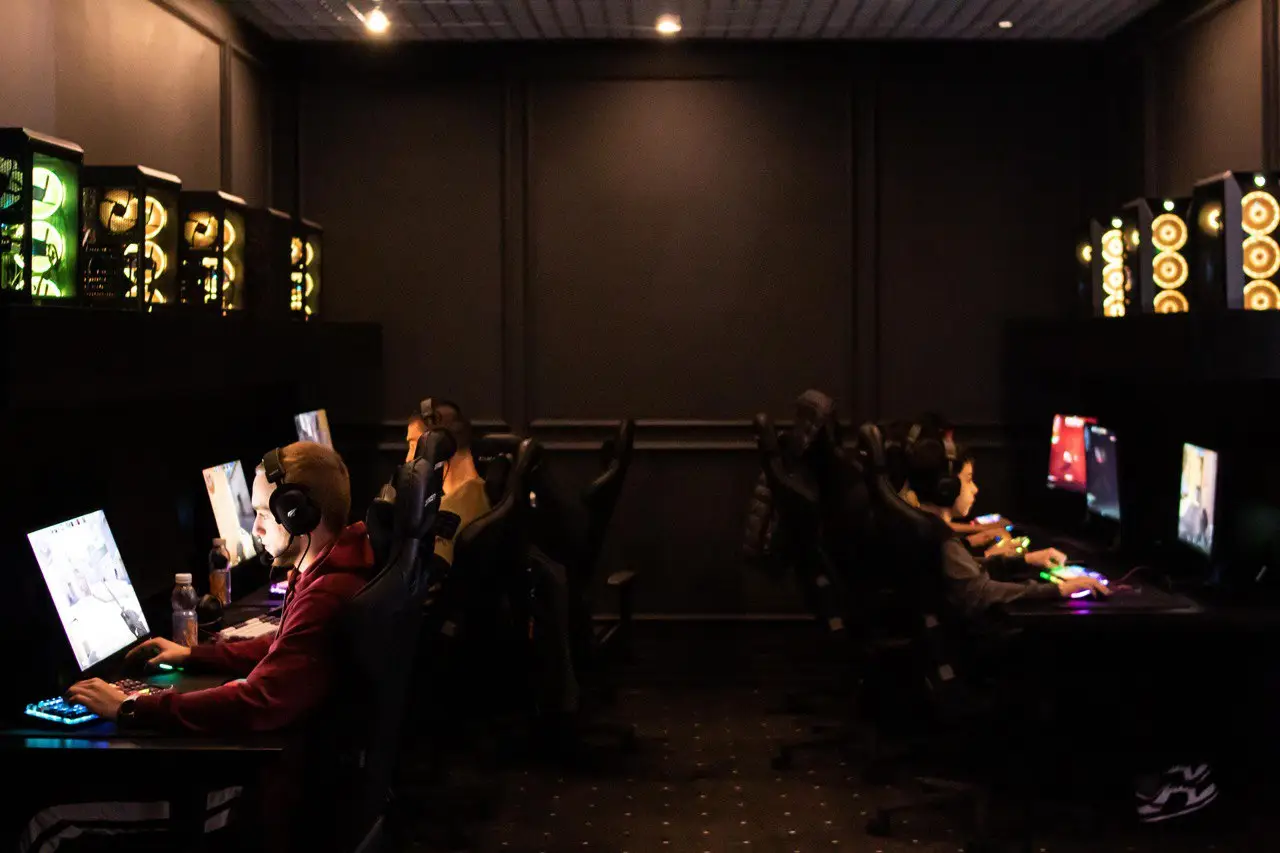 Изображение клуба KATKA GALLERY № 2