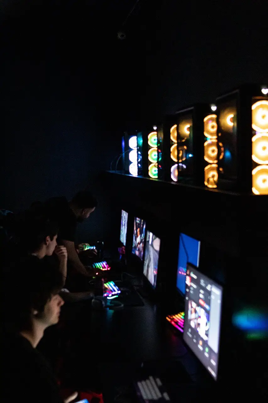 Изображение клуба KATKA GALLERY № 6