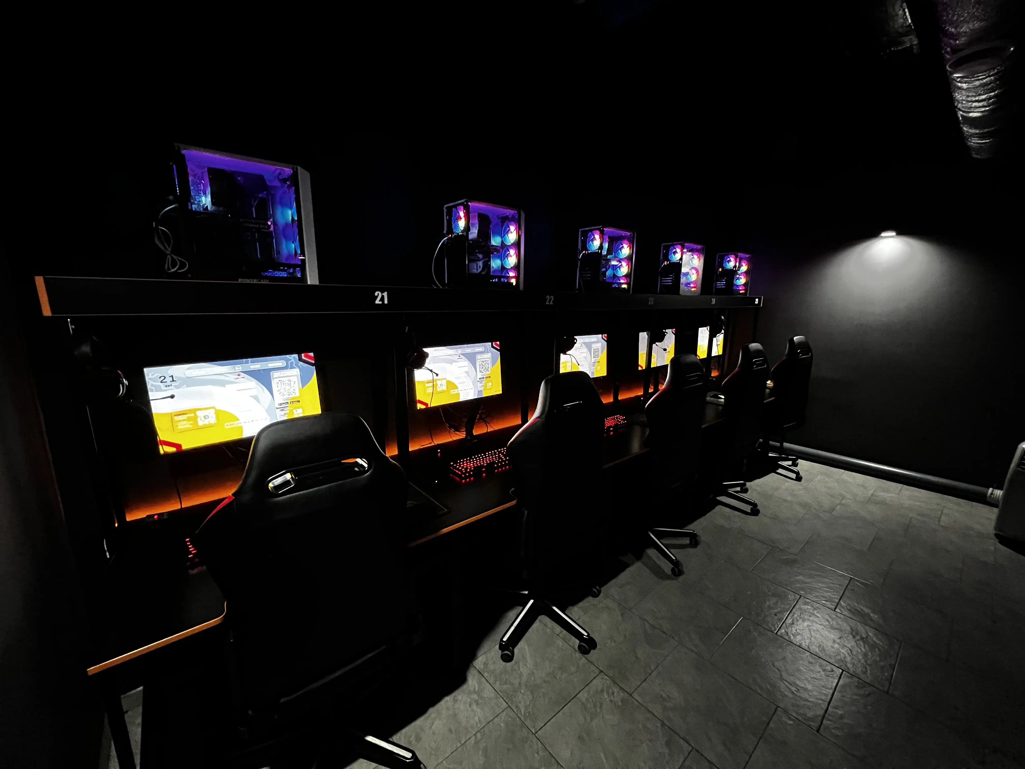 Изображение клуба Gamma Gaming House № 4