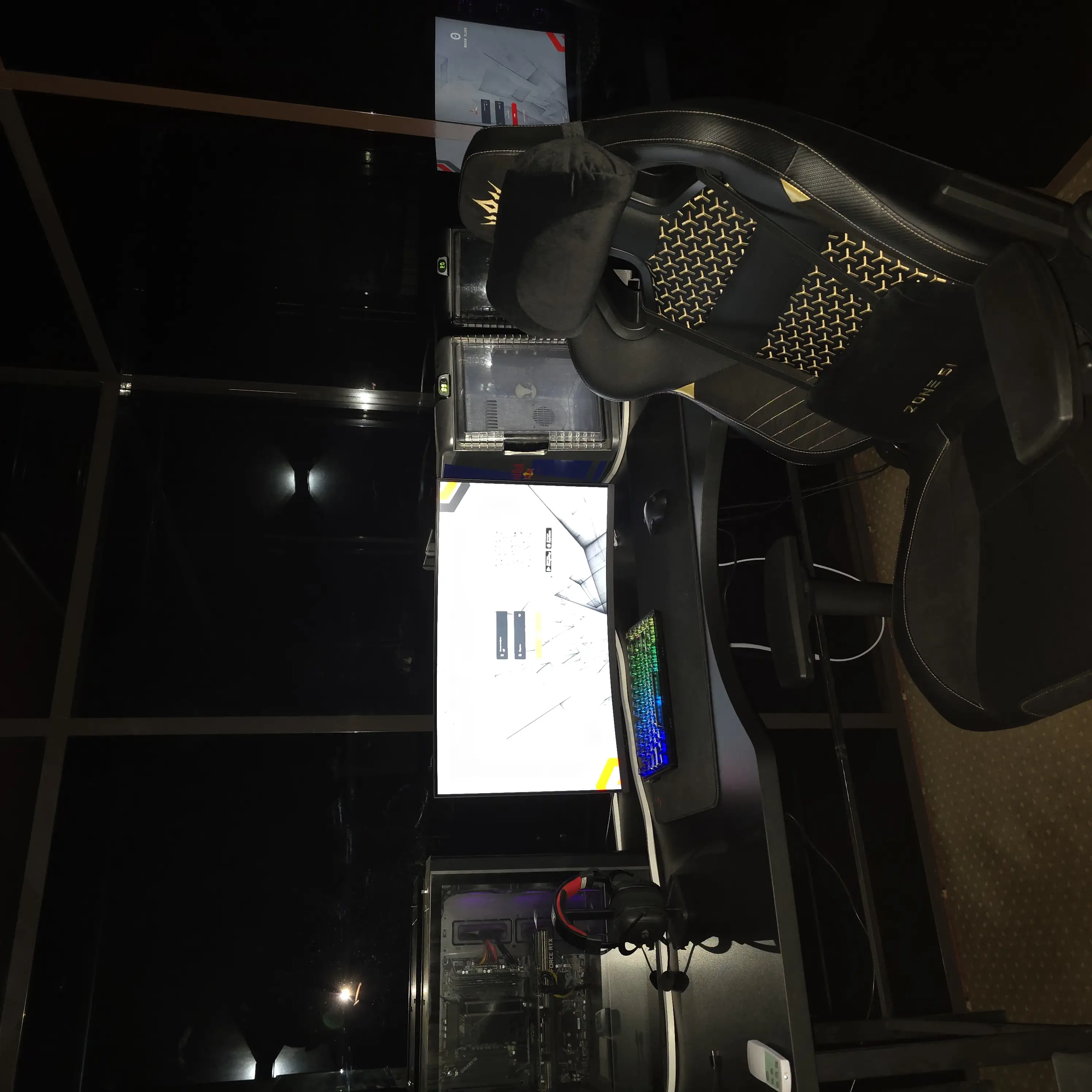 Изображение клуба Baza gaming lounge № 10