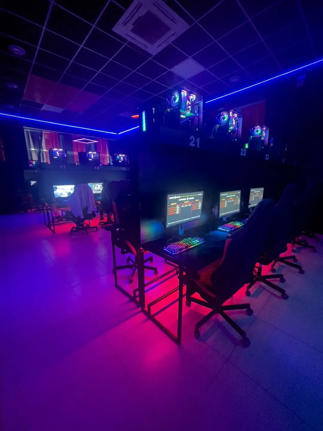 Изображение клуба Кибер 26 № 3