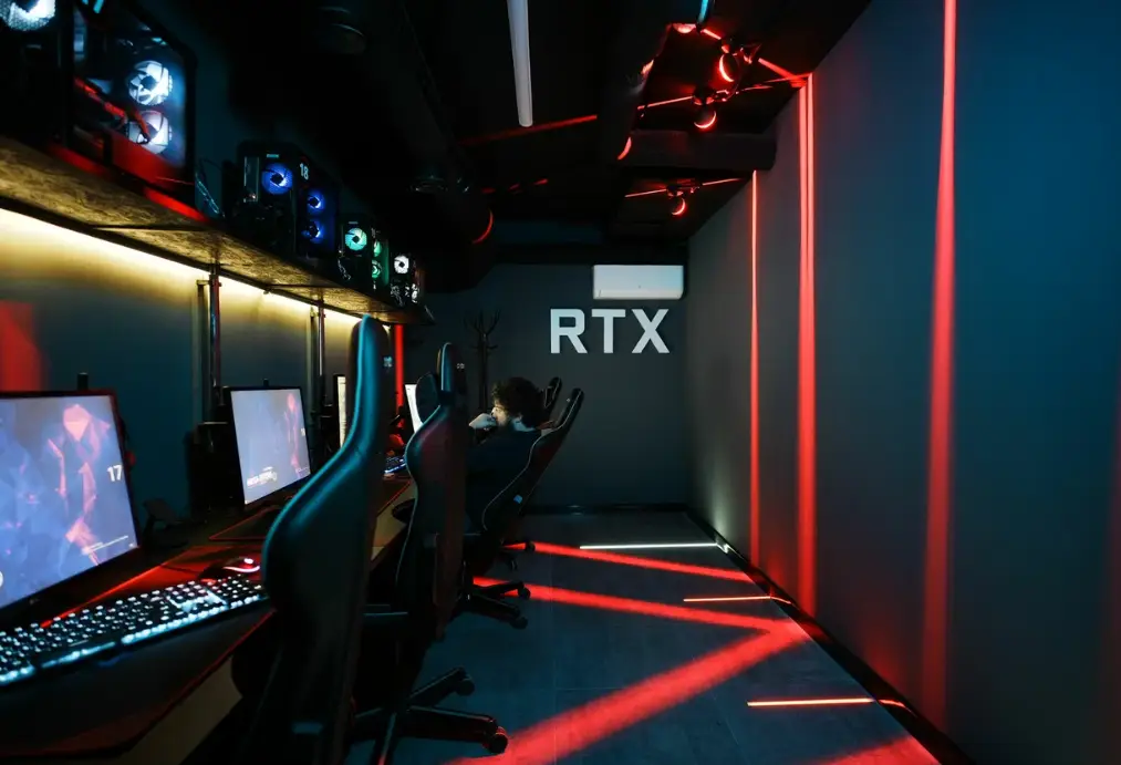 Изображение клуба Мега ESFERA № 4