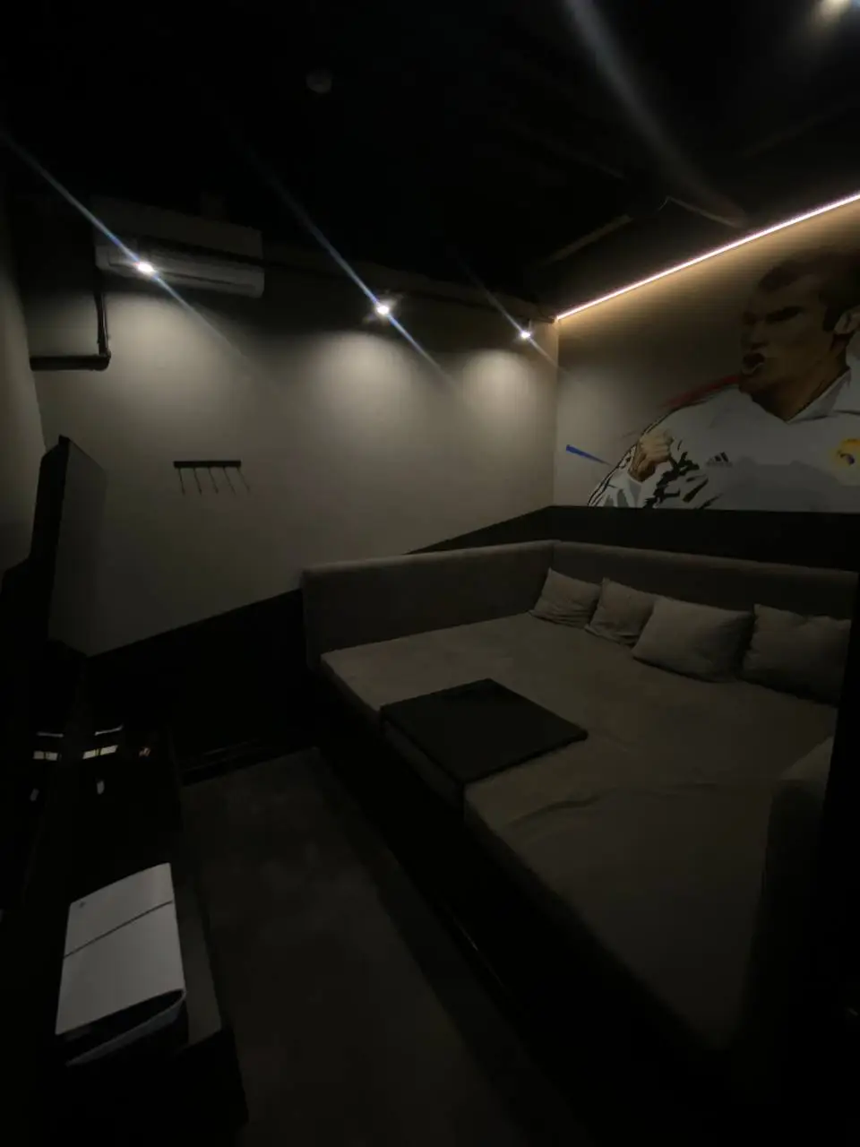 Изображение клуба CARBON № 3