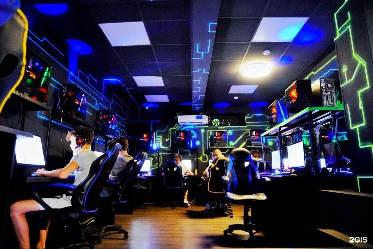 Изображение клуба Смолсити № 1