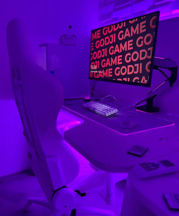 Изображение клуба Godji Cyber Lounge № 3