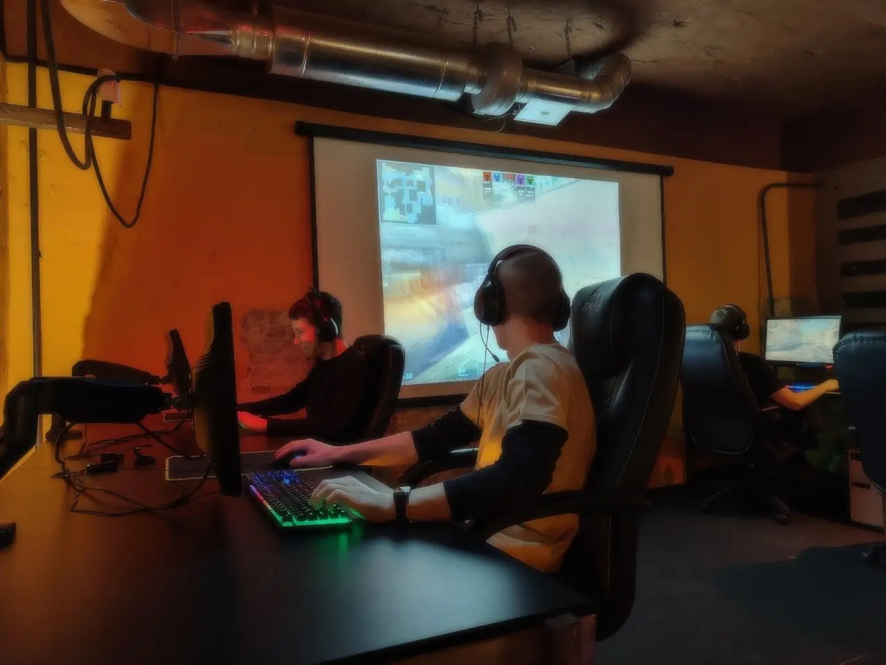 Изображение клуба КиберБык Эльмаш № 3