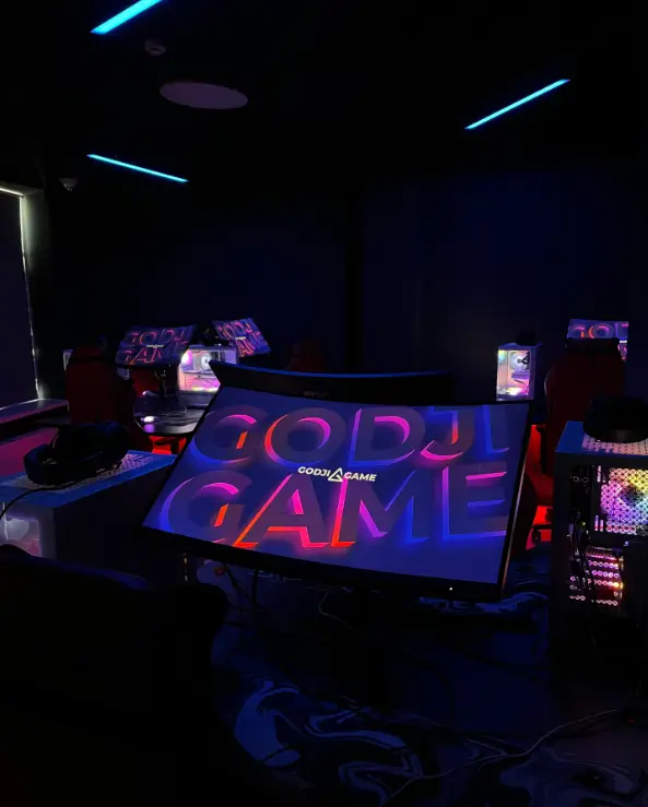 Изображение клуба Godji Cyber Lounge № 5