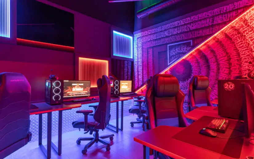 Изображение клуба Godji Cyber Lounge № 1