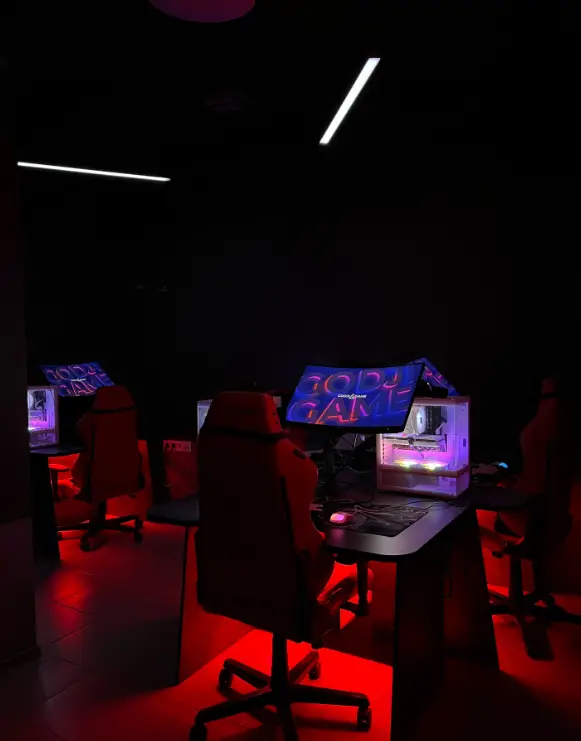 Изображение клуба Godji Cyber Lounge № 9