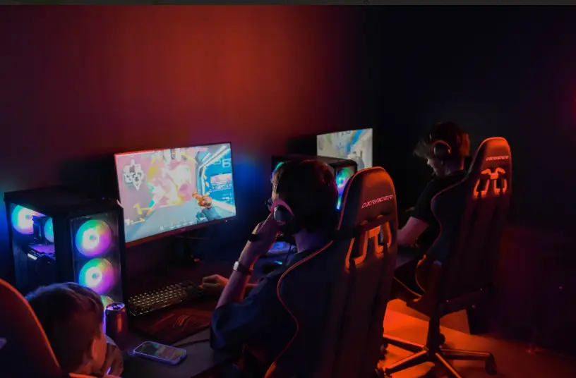 Изображение клуба Godji Cyber Lounge № 4