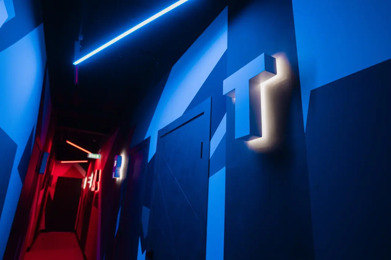 Изображение клуба Godji Cyber Lounge № 1