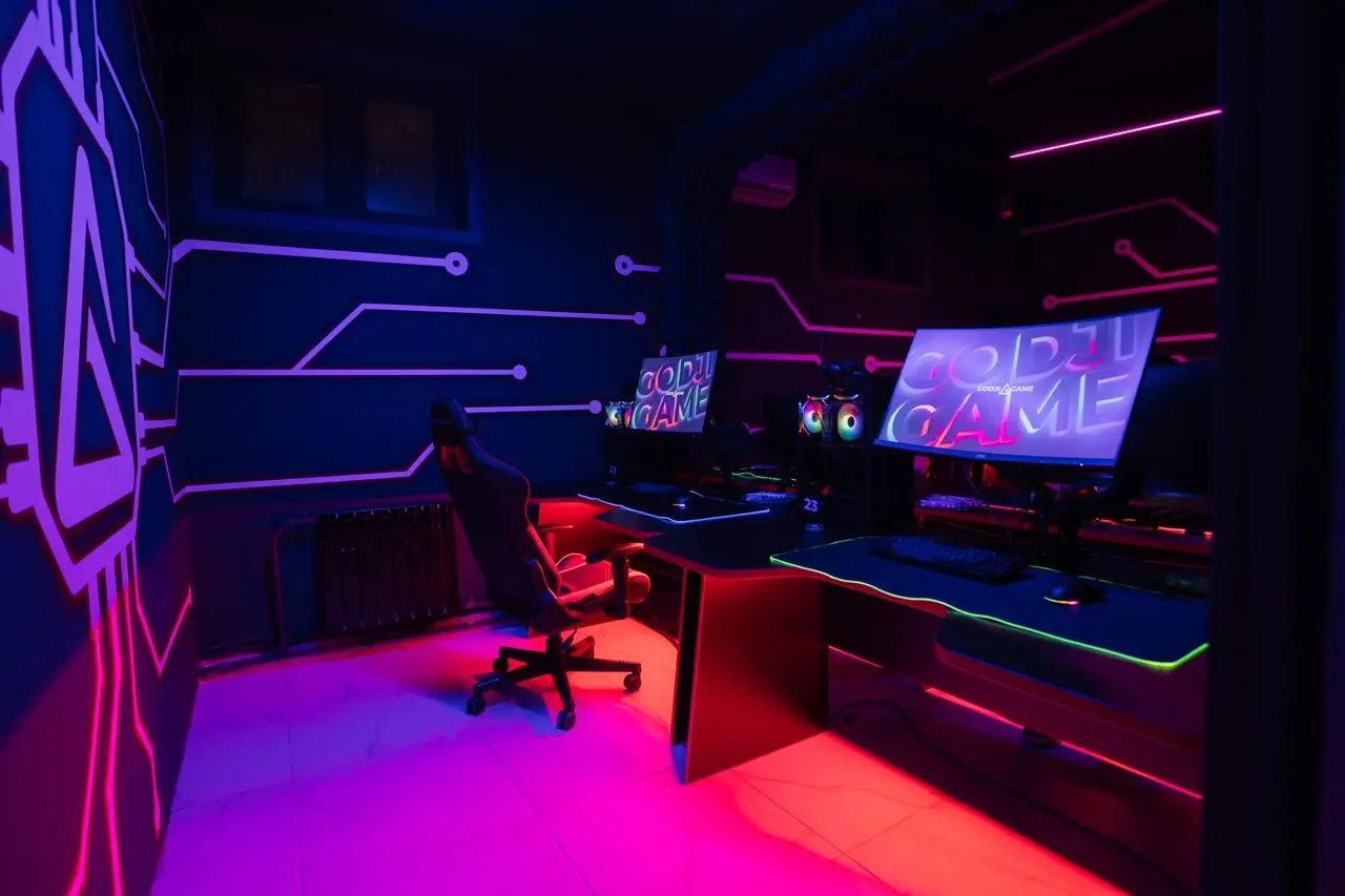 Изображение клуба Godji Cyber Lounge № 4