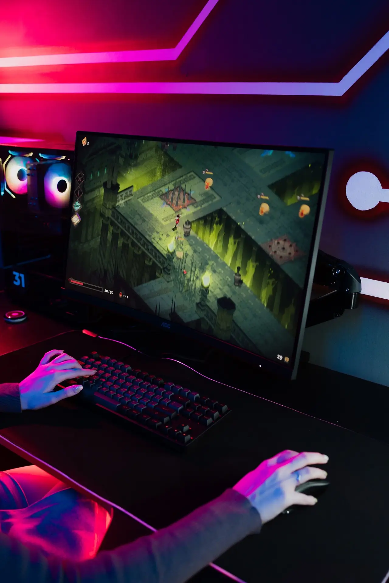 Изображение клуба Godji Cyber Lounge № 6