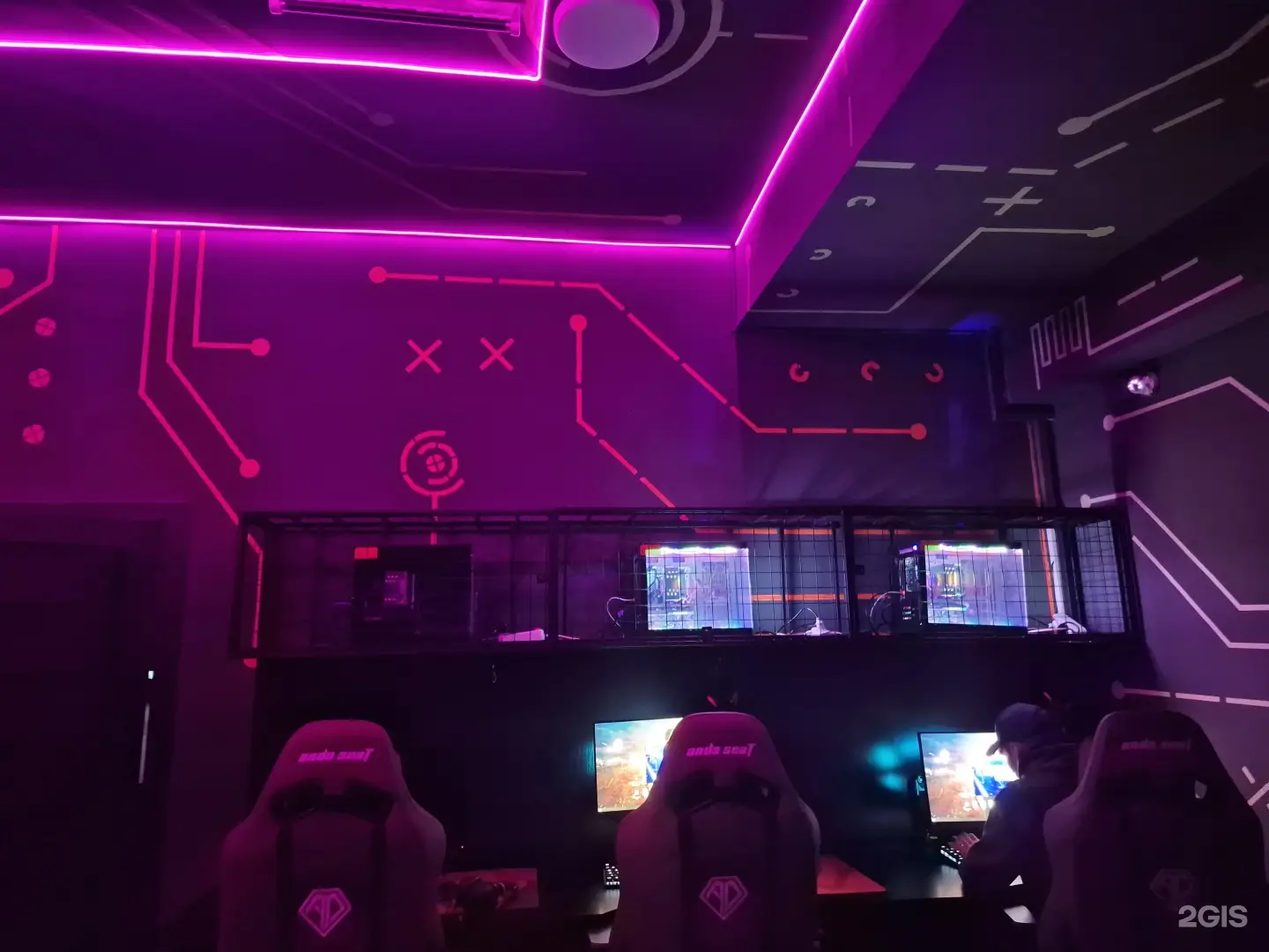 Изображение клуба Razer № 1