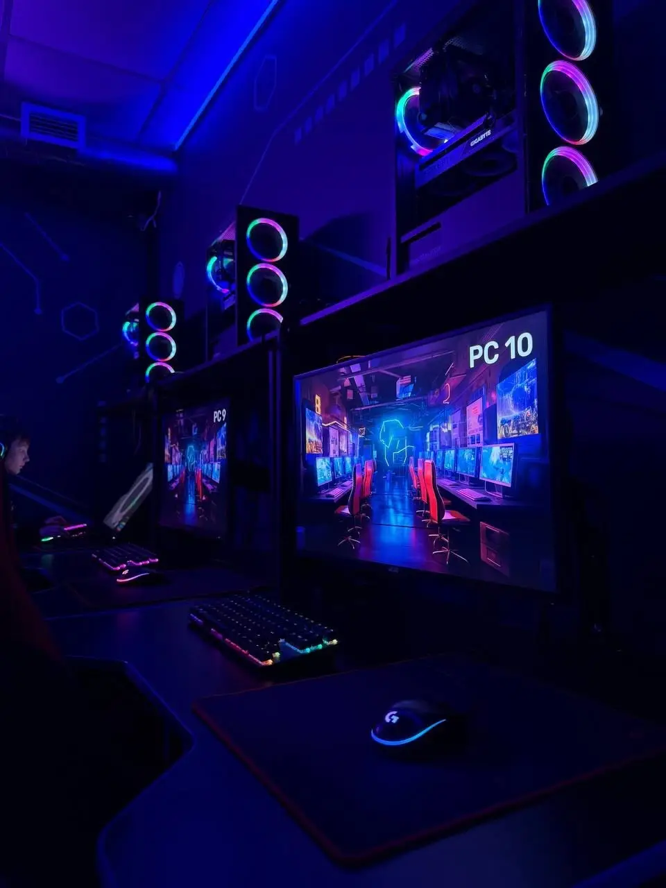 Изображение клуба Arena на Рижском № 4