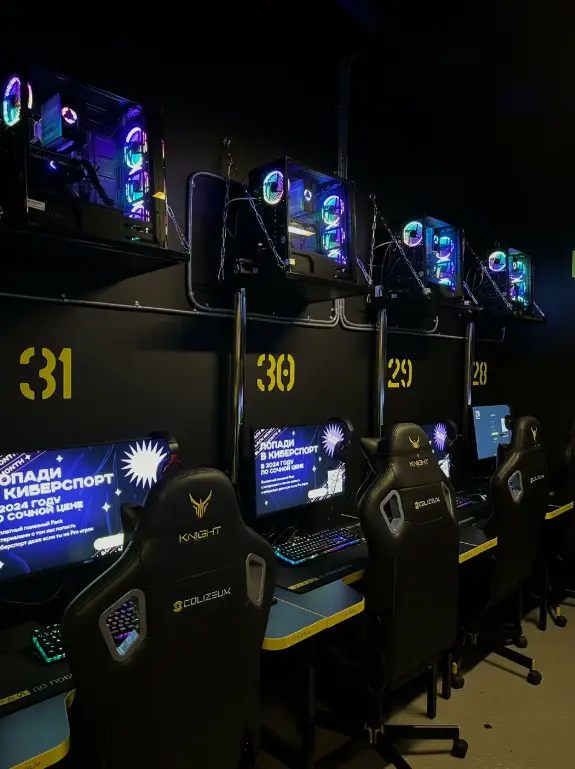 Изображение клуба COLIZEUM Казань Яшьлек № 2