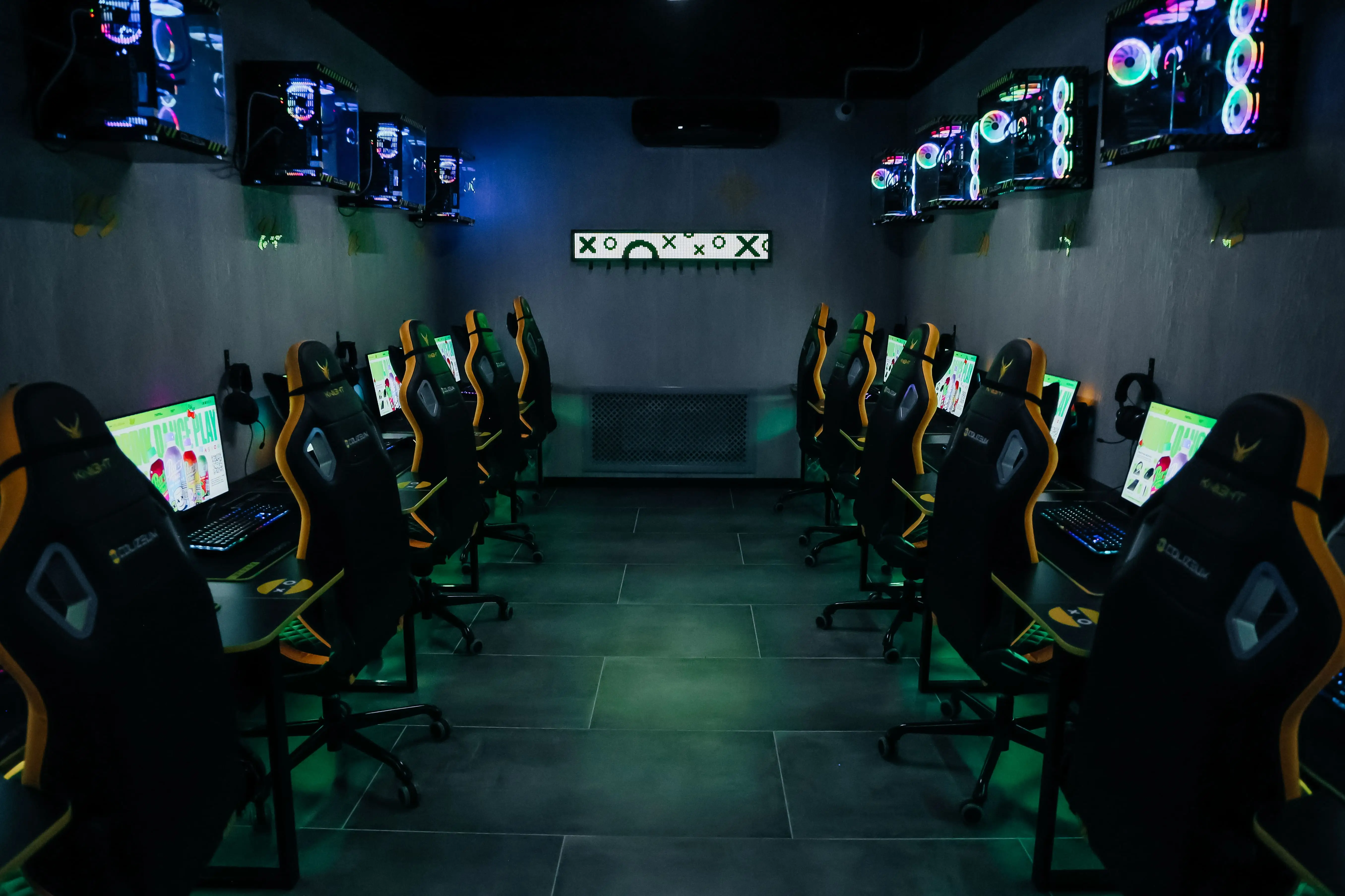 Изображение клуба COLIZEUM Беломорская № 9