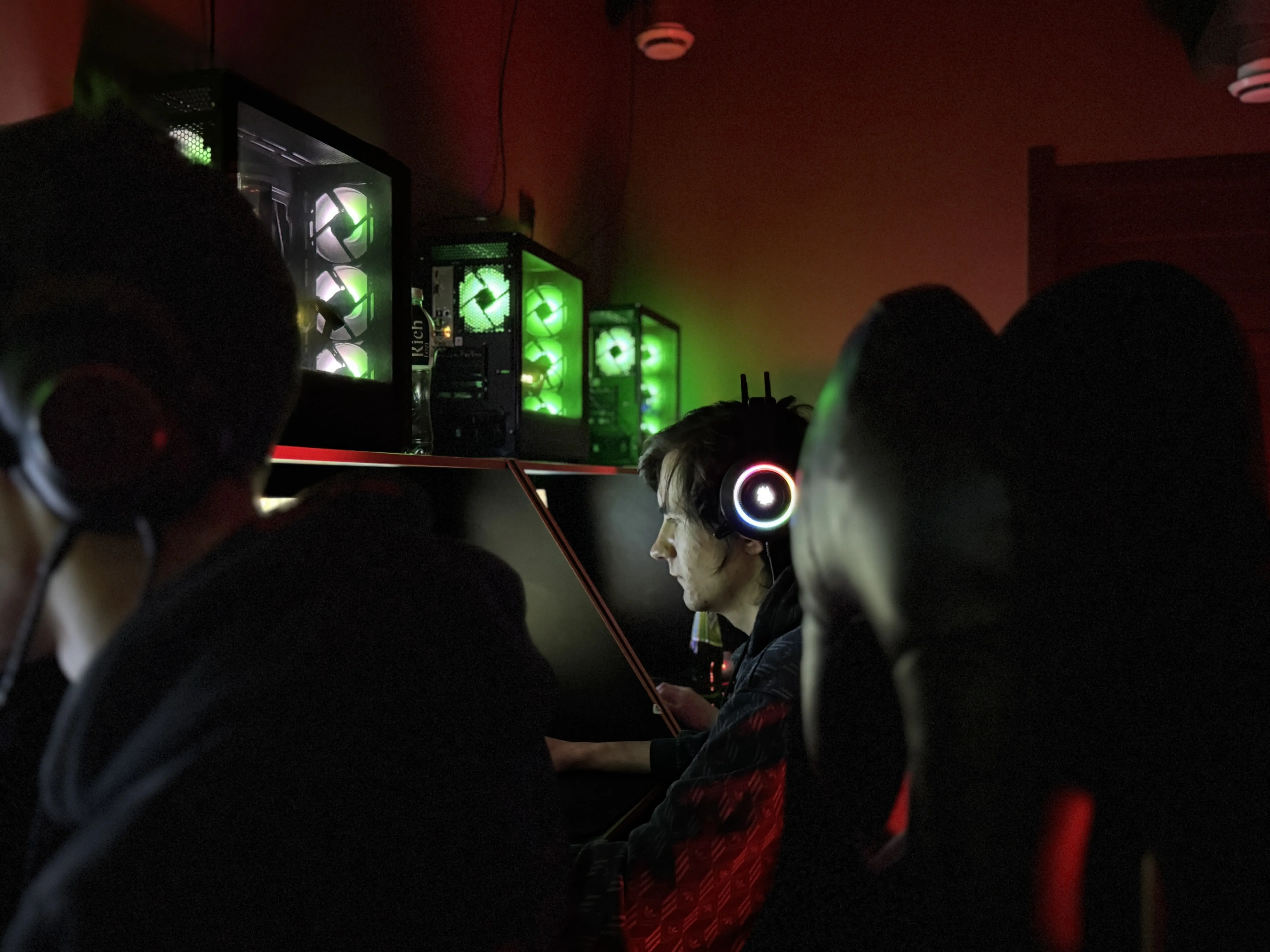 Изображение клуба Nice One Aero Cyber Lounge № 3